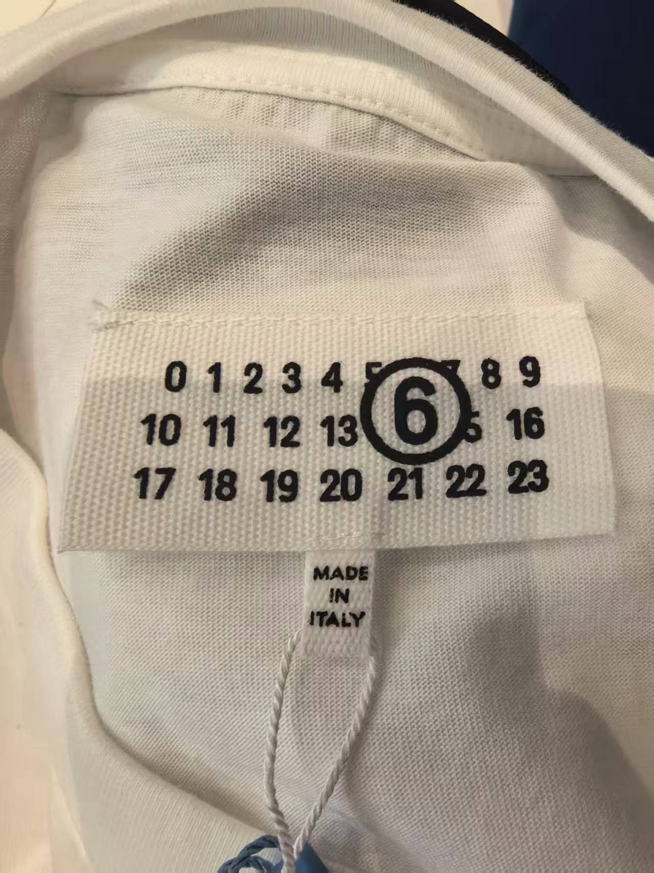 Maison Margiela NWT T-Shirts - White, S,MM6 Maison Margiela Size US S / EU 44-46 / 1 - 9 Thumbnail