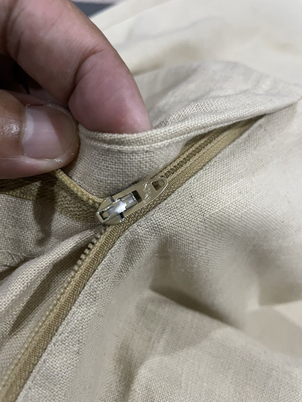 Levi's Vintage 1970s Levis Trim Cut Mods Old Money Style Trouser Size US 32 / EU 48 - 24 Thumbnail