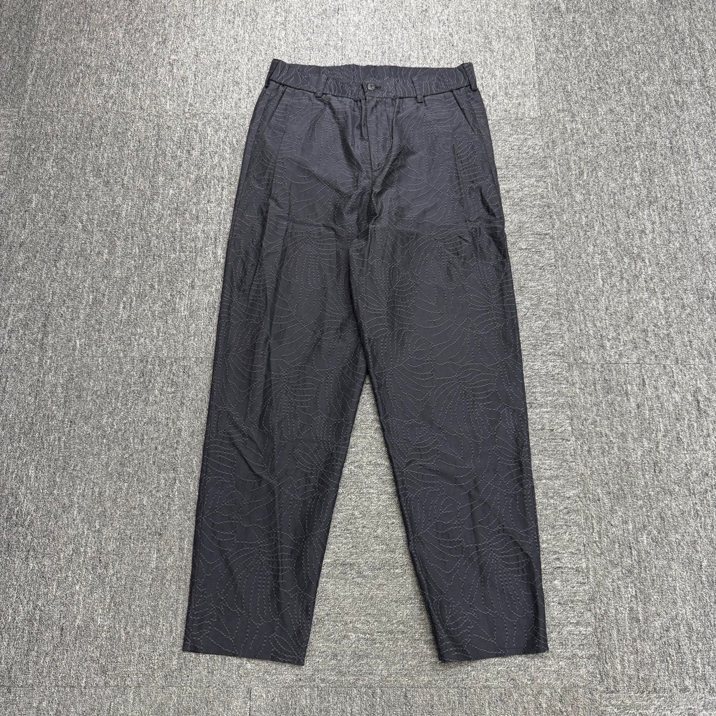 Giorgio Armani GIORGIO ARMANI Floral Embroidered Casual Pants 48 Size US 32 / EU 48 - 1 Thumbnail