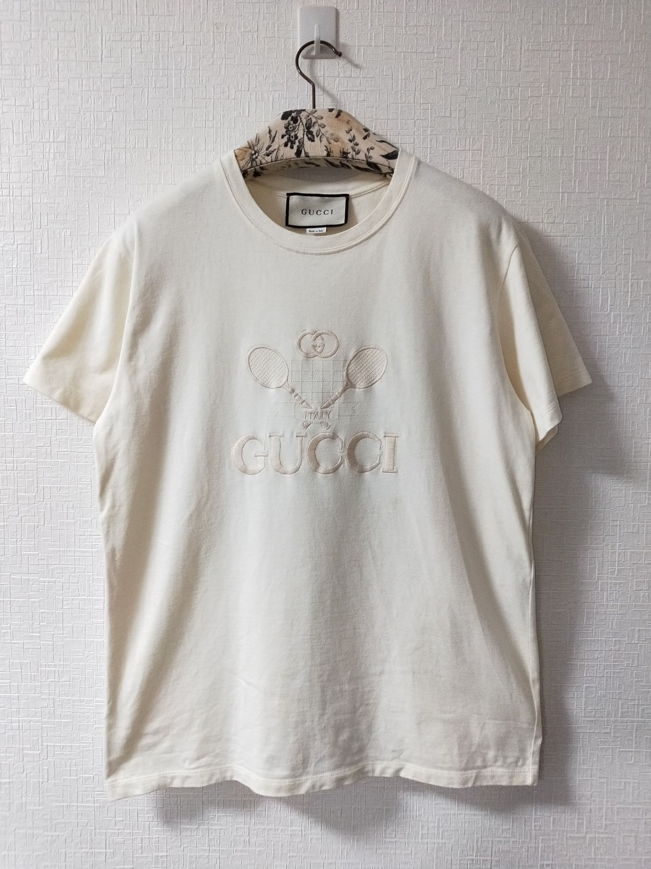 image of Gucci Tennis Embroidered Tee in Beige, Men's (Size Small)