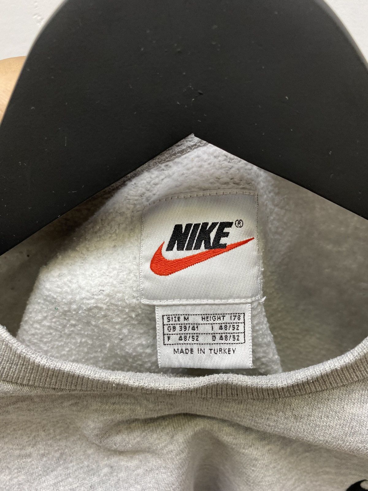 Nike × Vintage Vintage 90s Nike Swoosh Sweatshirt Classic Logo Men’s Grey M Size US M / EU 48-50 / 2 - 10 Thumbnail