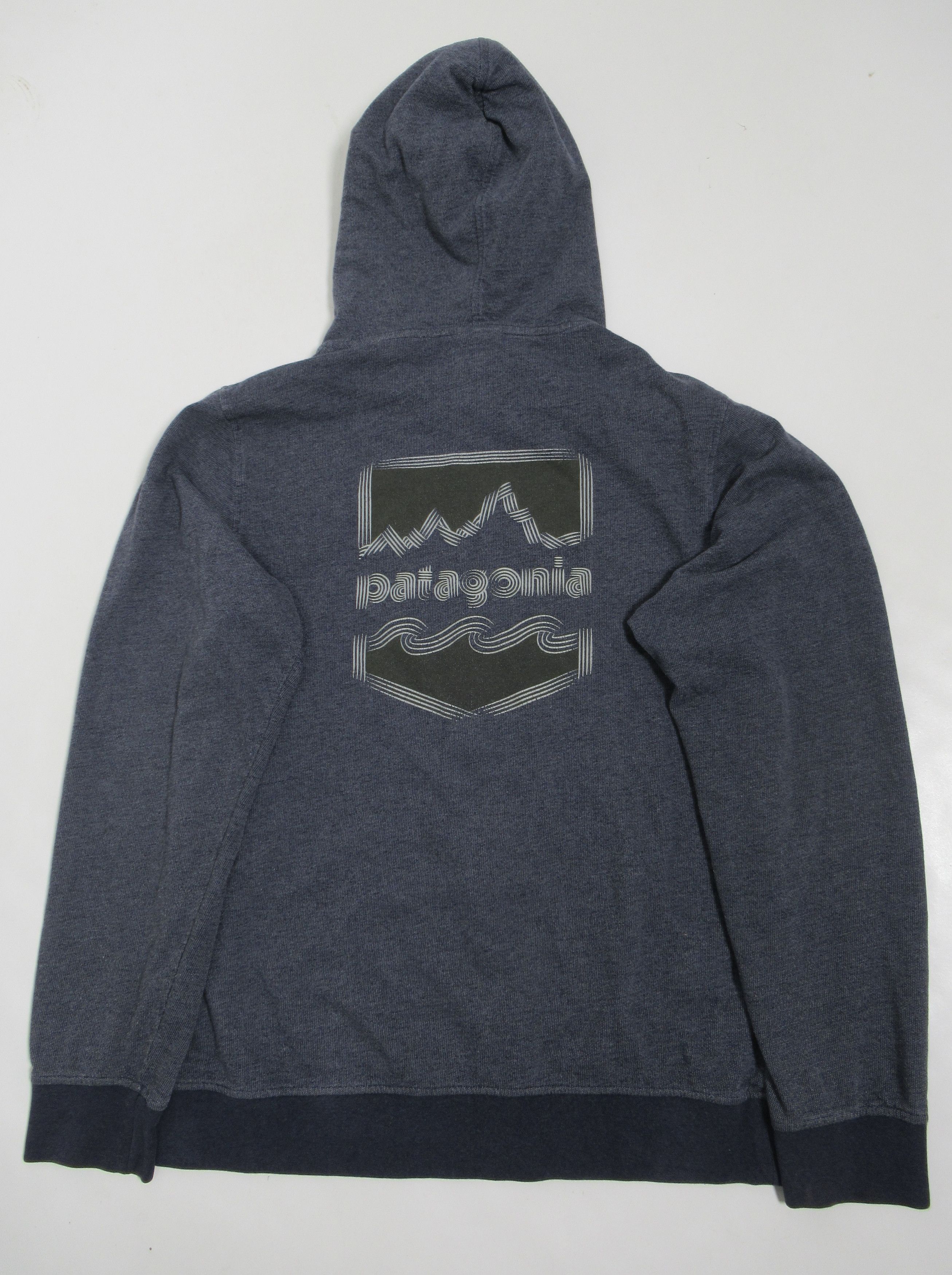 Patagonia Patagonia M's Patagonia® Brushed Badge Lightweight Hooded Size US M / EU 48-50 / 2 - 7 Thumbnail