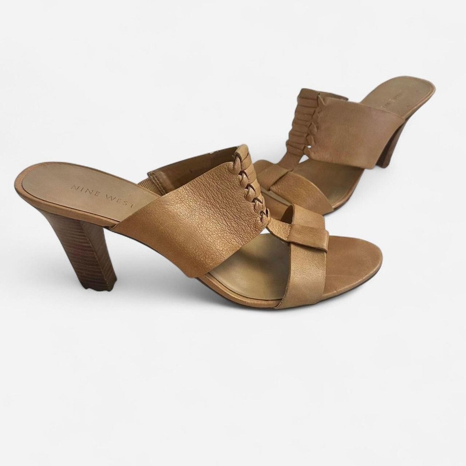 Nine West slip on t-strap sandals Classic Old money 9,5 Size US 9.5 / IT 39.5 - 3 Thumbnail