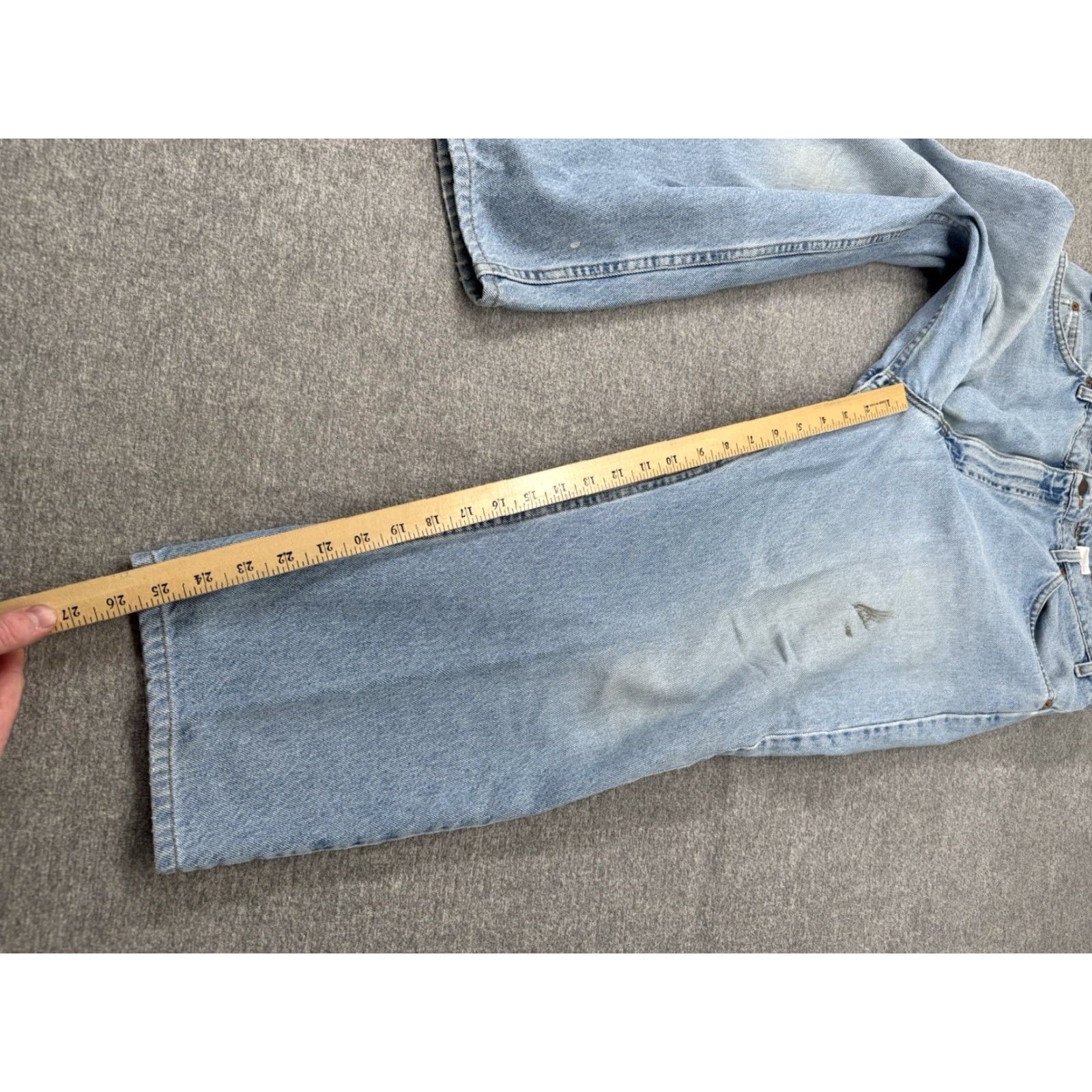 Levi's VINTAGE Levi's 505 Relaxed Fit Straight Leg Jeans 36x25 Light Wash Blue Denim Men Regular 90s 5-Pocket Size US 36 / EU 52 - 3 Thumbnail
