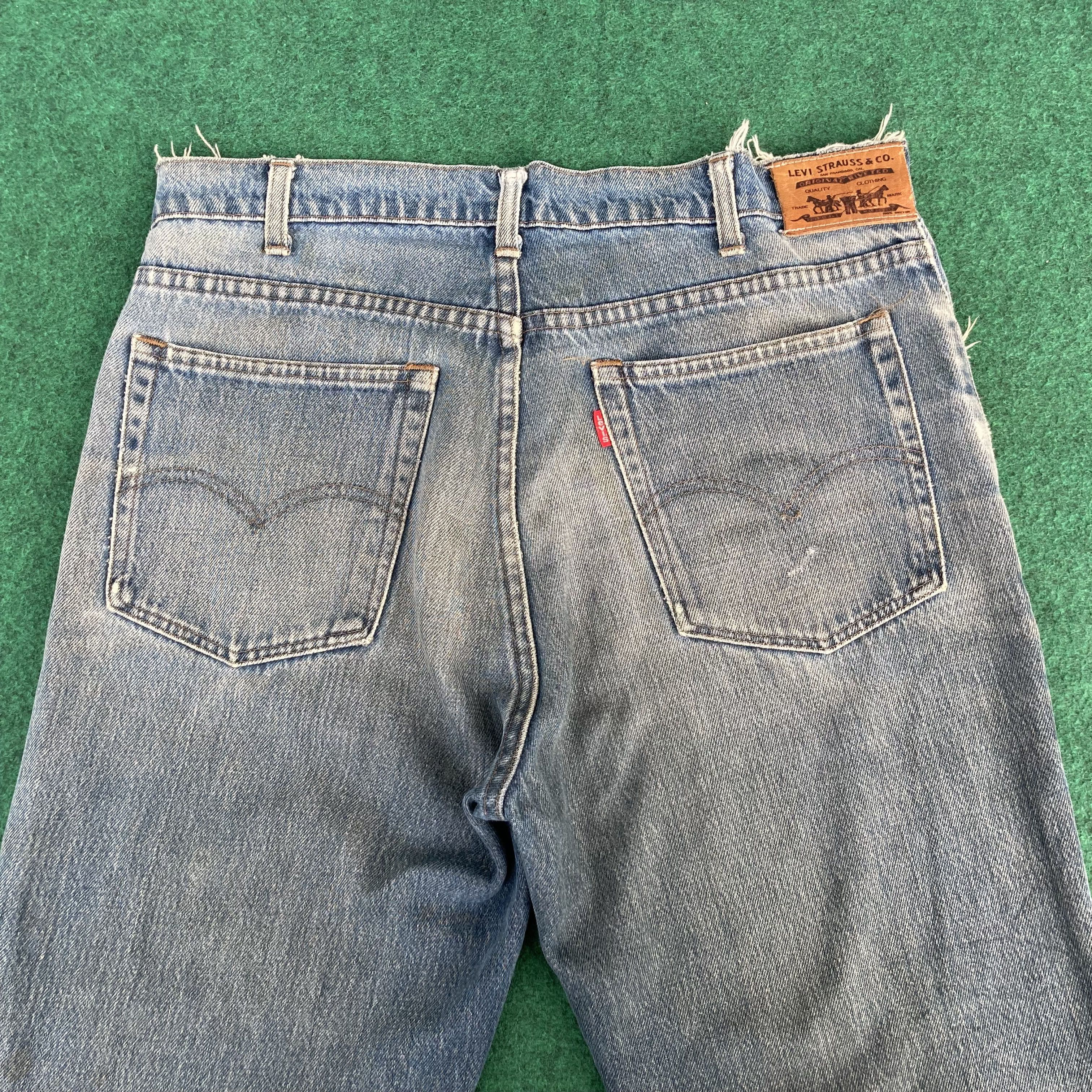 Levi's × Vintage Vtg Levis Short Distressed Jorts Ripped Punk Grunge Jeans Size US 32 / EU 48 - 14 Thumbnail
