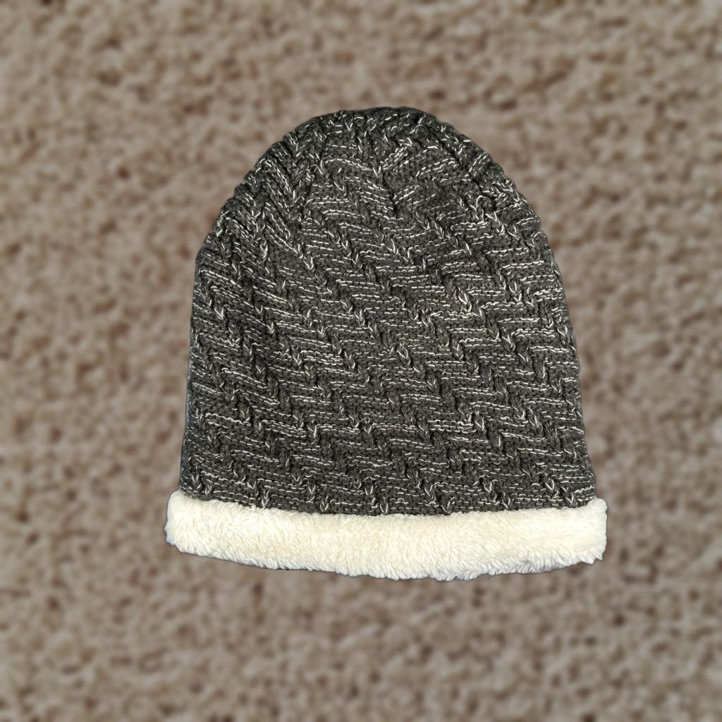 Vintage Elegant Essence Beanie Hat Adult One Size Gray Knit Acrylic Blend Fur Trim Size ONE SIZE - 1 Thumbnail