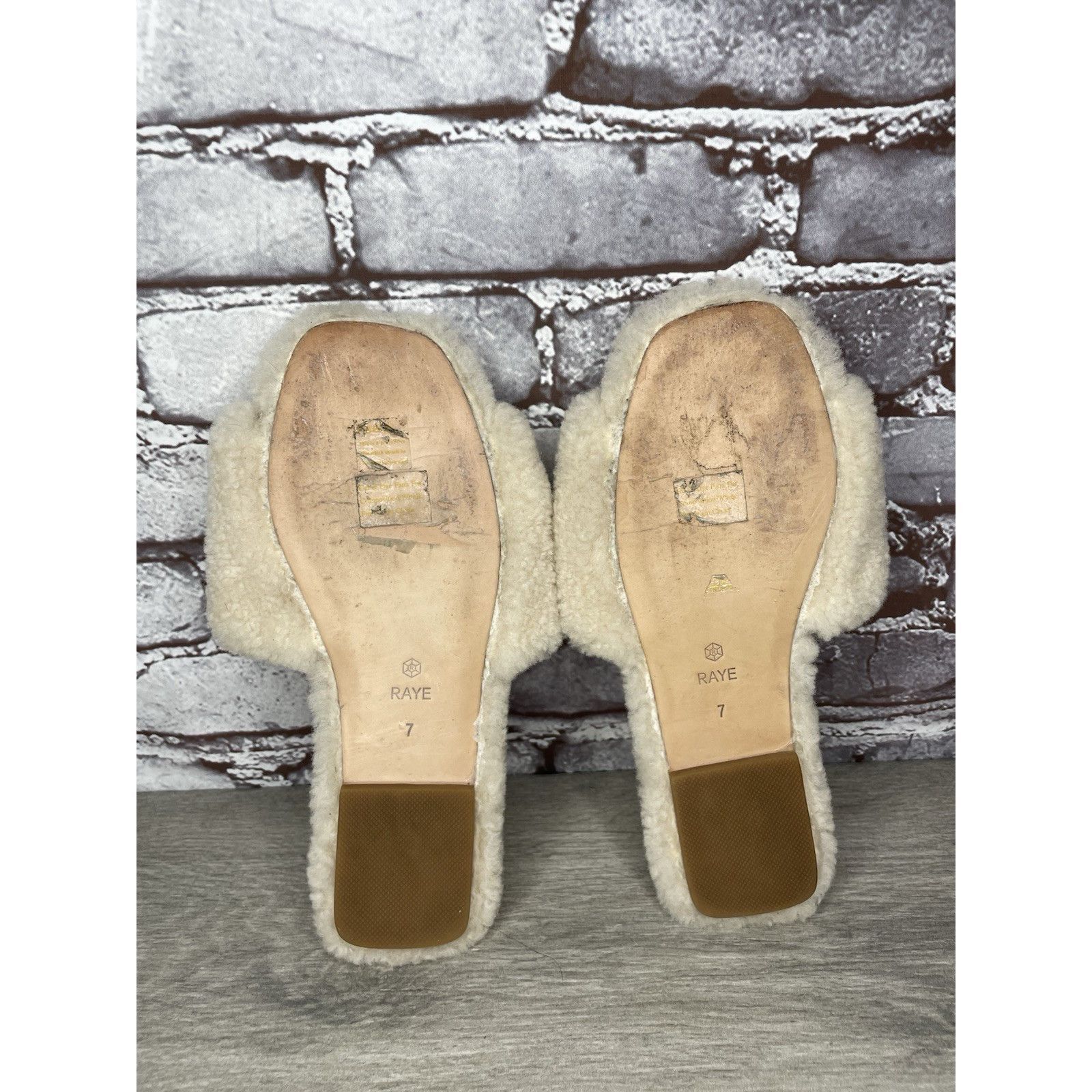 Other Raye Sherp Ivory Cream Faux Fur Slippers Open Toe Sandals Wo Size US 7 / IT 37 - 23 Thumbnail