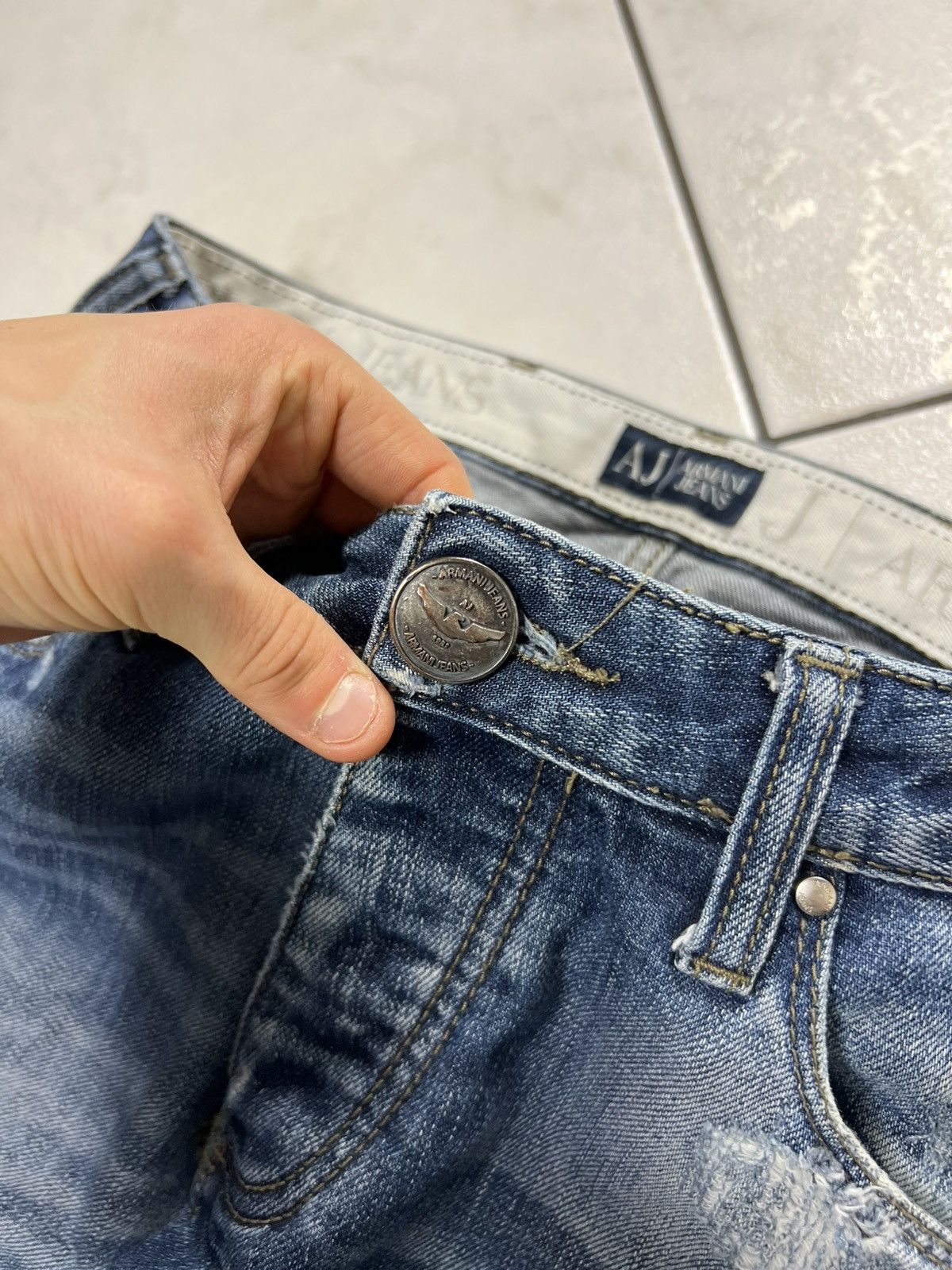 Giorgio Armani Vintage Giorgio Armani jeans distressed denim washed pants Size US 32 / EU 48 - 9 Thumbnail