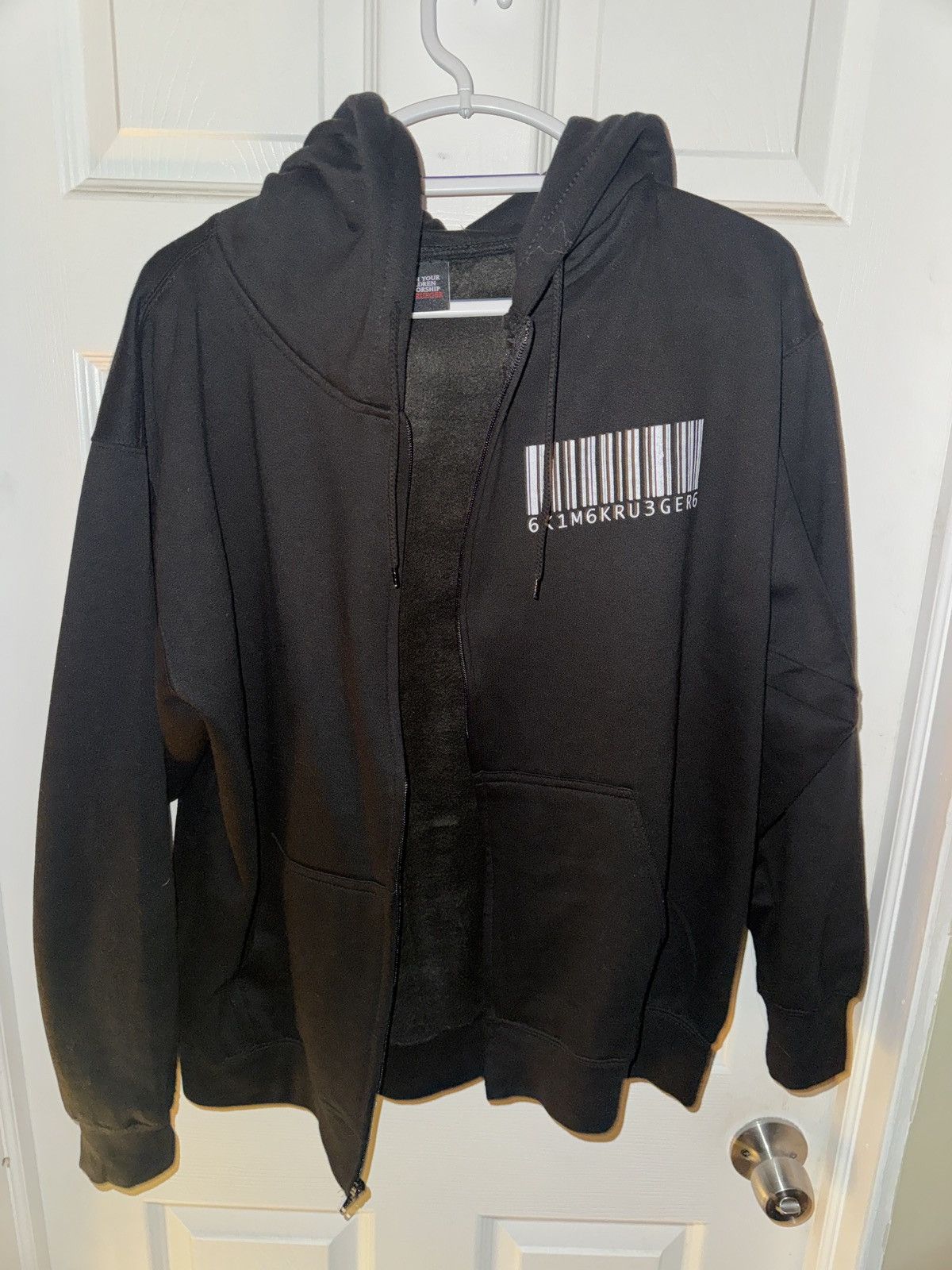 Kim Krueger Kim Kruger Barcode Zip Up Size US L / EU 52-54 / 3 - 1 Thumbnail