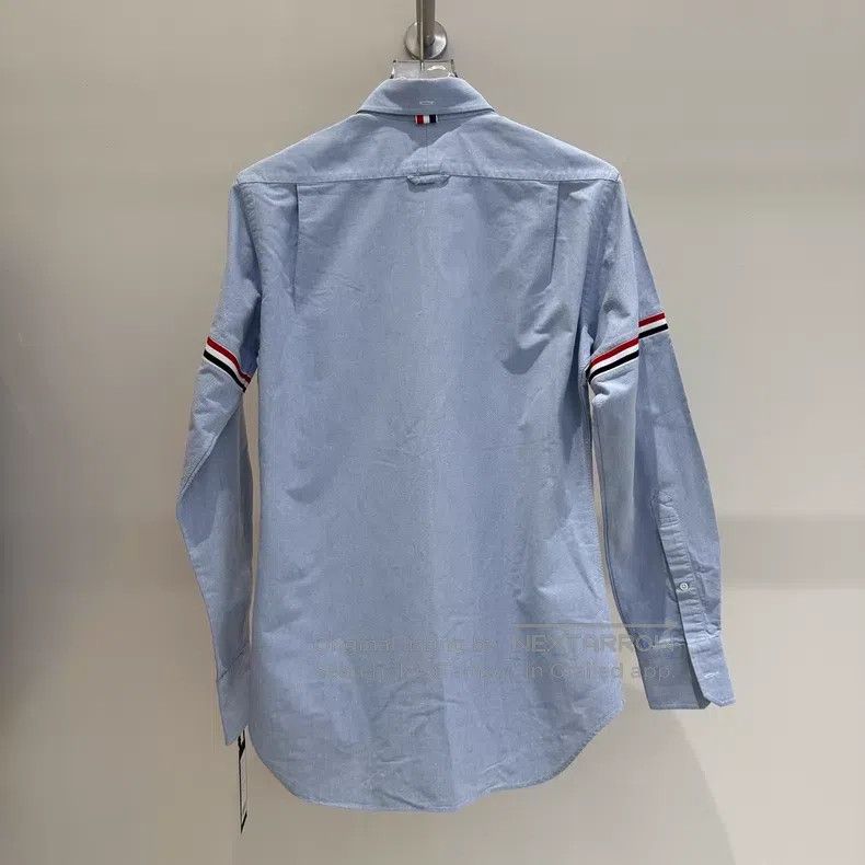 Thom Browne Thom Browne Classic Shirt with Three-Color Stripe on Shoul Size US M / EU 48-50 / 2 - 2 Thumbnail