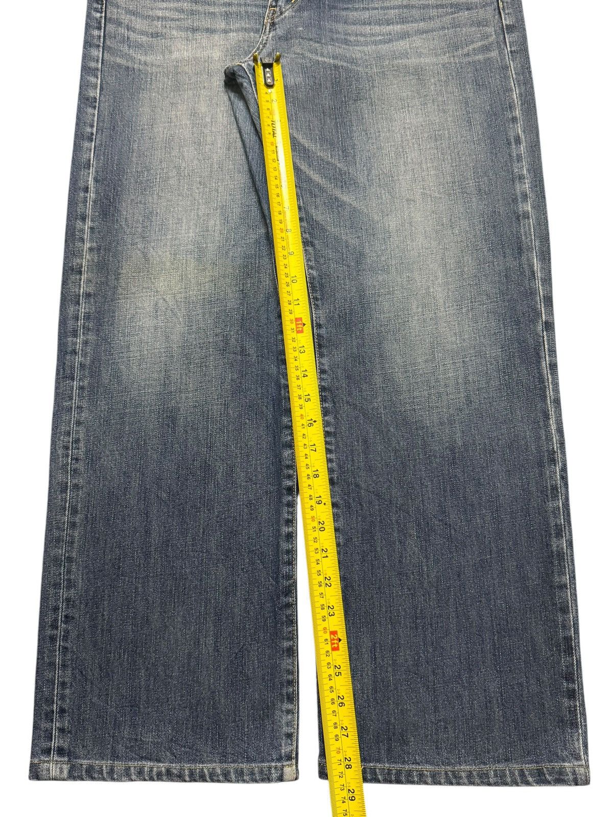 Uniqlo Vintage Y2K Japanese Uniqlo Blue Faded Wash Wide Leg Baggy Size US 36 / EU 52 - 10 Thumbnail