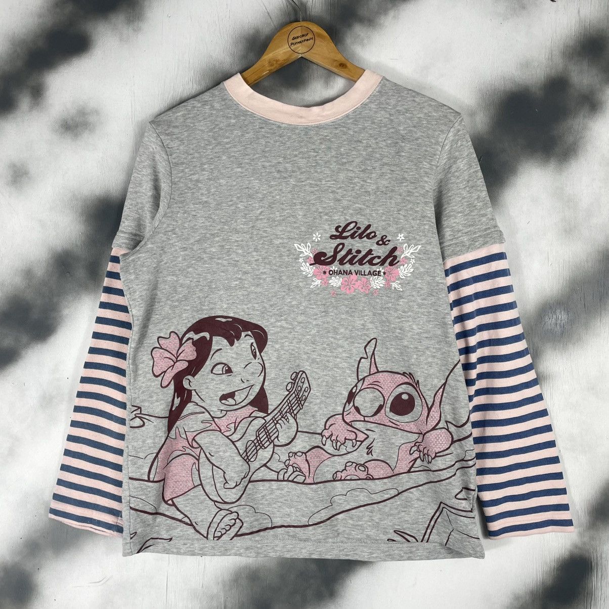 Disney Vintage Disney Lilo and Stitch Ohana Village Size US M / EU 48-50 / 2 - 1 Thumbnail