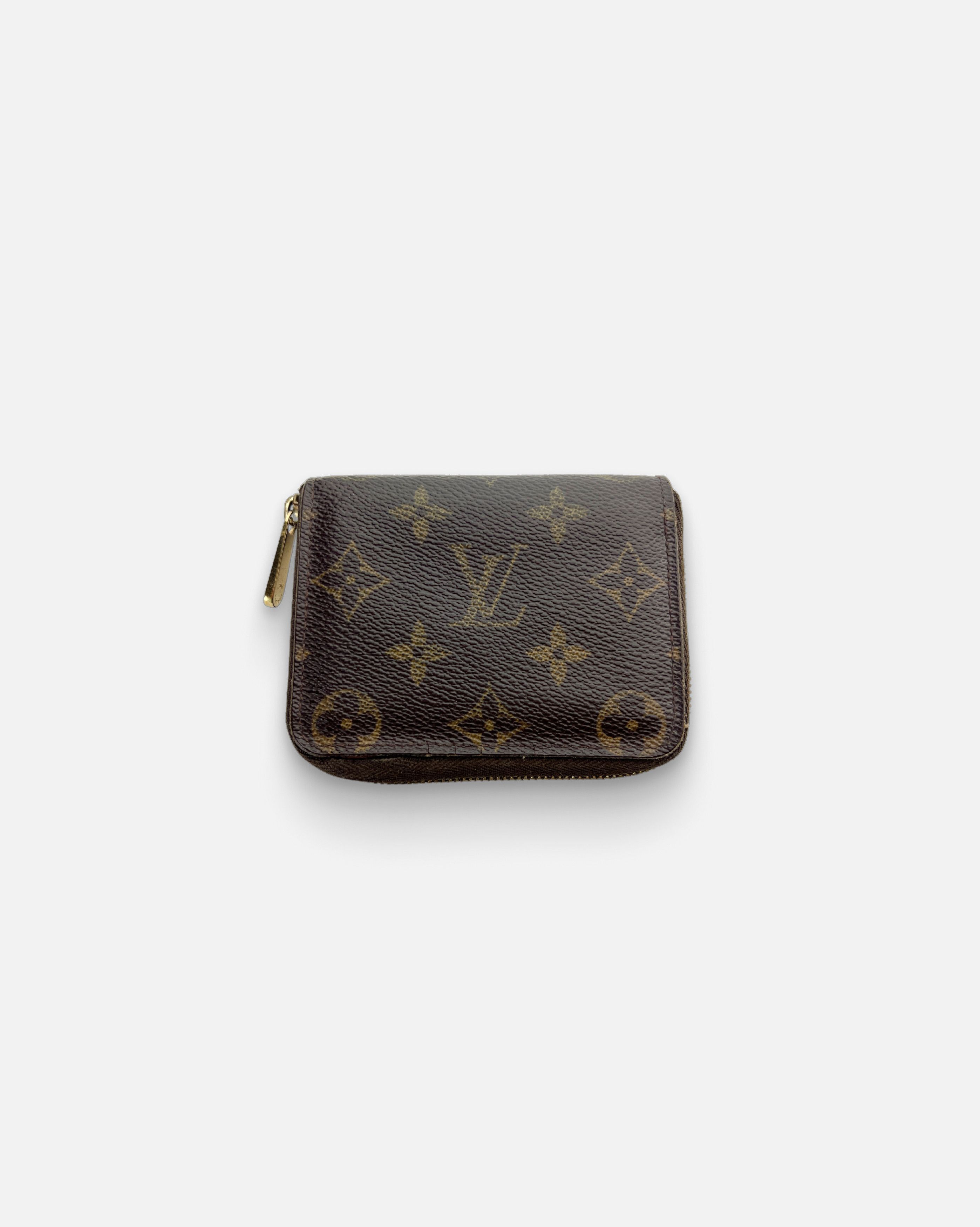 Louis Vuitton Louis Vuitton Monogram Zippy Coin Purse Size ONE SIZE - 1 Thumbnail