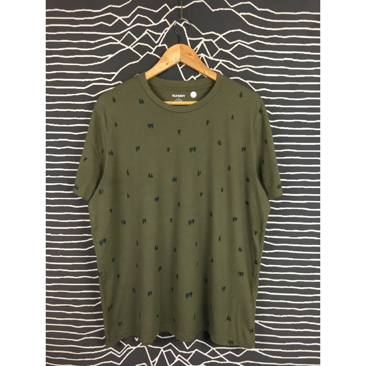 Old Navy × Vintage Old Navy Fir Tree All Over Print Soft Washed Tee Size L Size US L / EU 52-54 / 3 - 1 Thumbnail