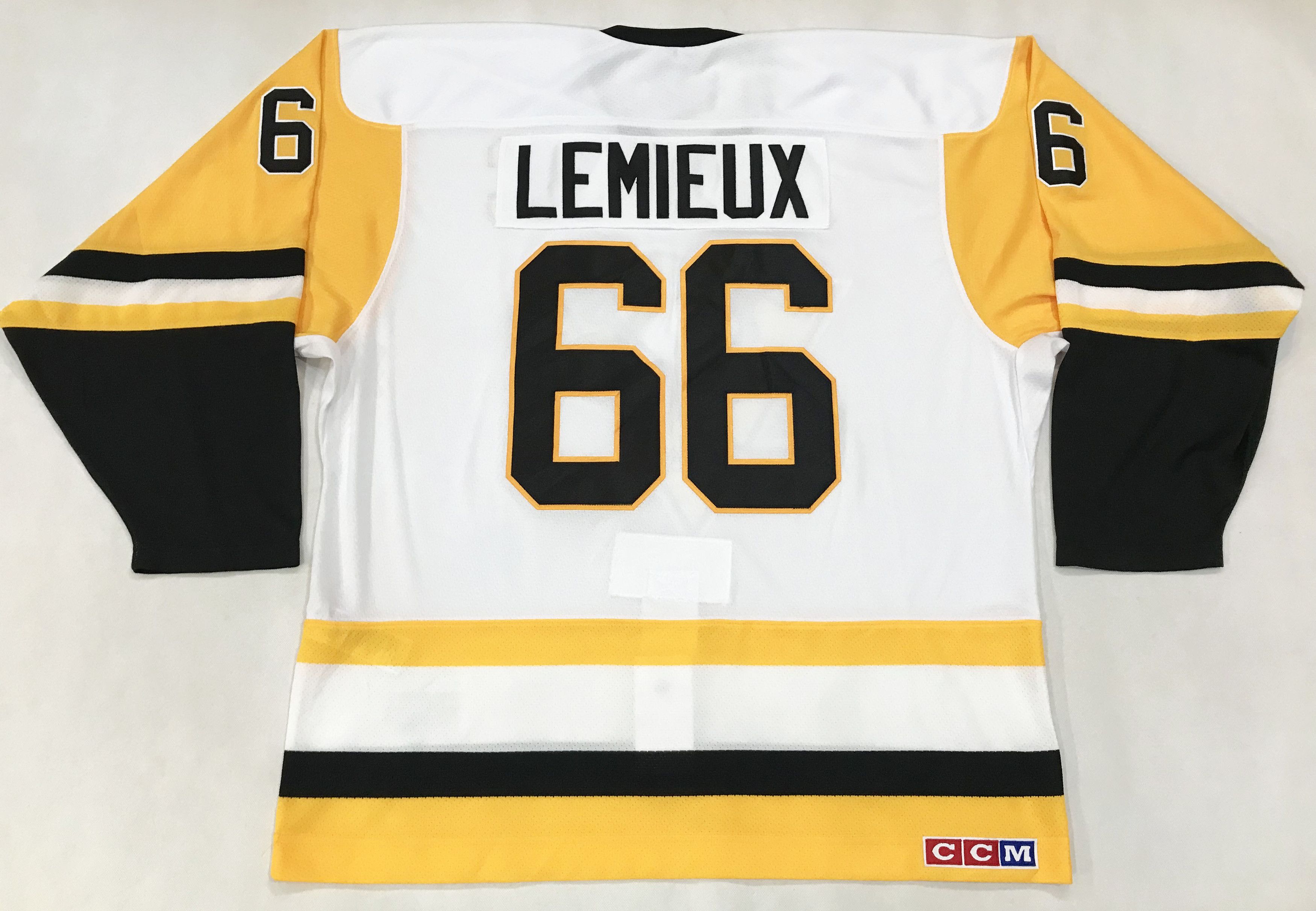 Ccm × NHL CCM Heroes Pittsburgh Penguins LEMIEUX #66 NHL Hockey Jersey Size US XL / EU 56 / 4 - 5 Thumbnail