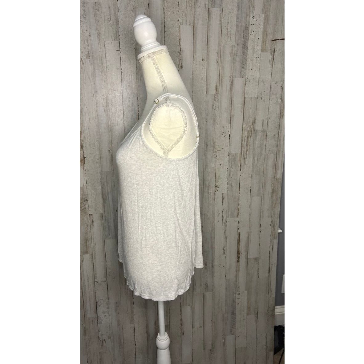 Lilly Pulitzer Lilly Pulitzer Women's Gray V-Neck Cardigan & Tank Top Set Size L / US 10 / IT 46 - 10 Thumbnail