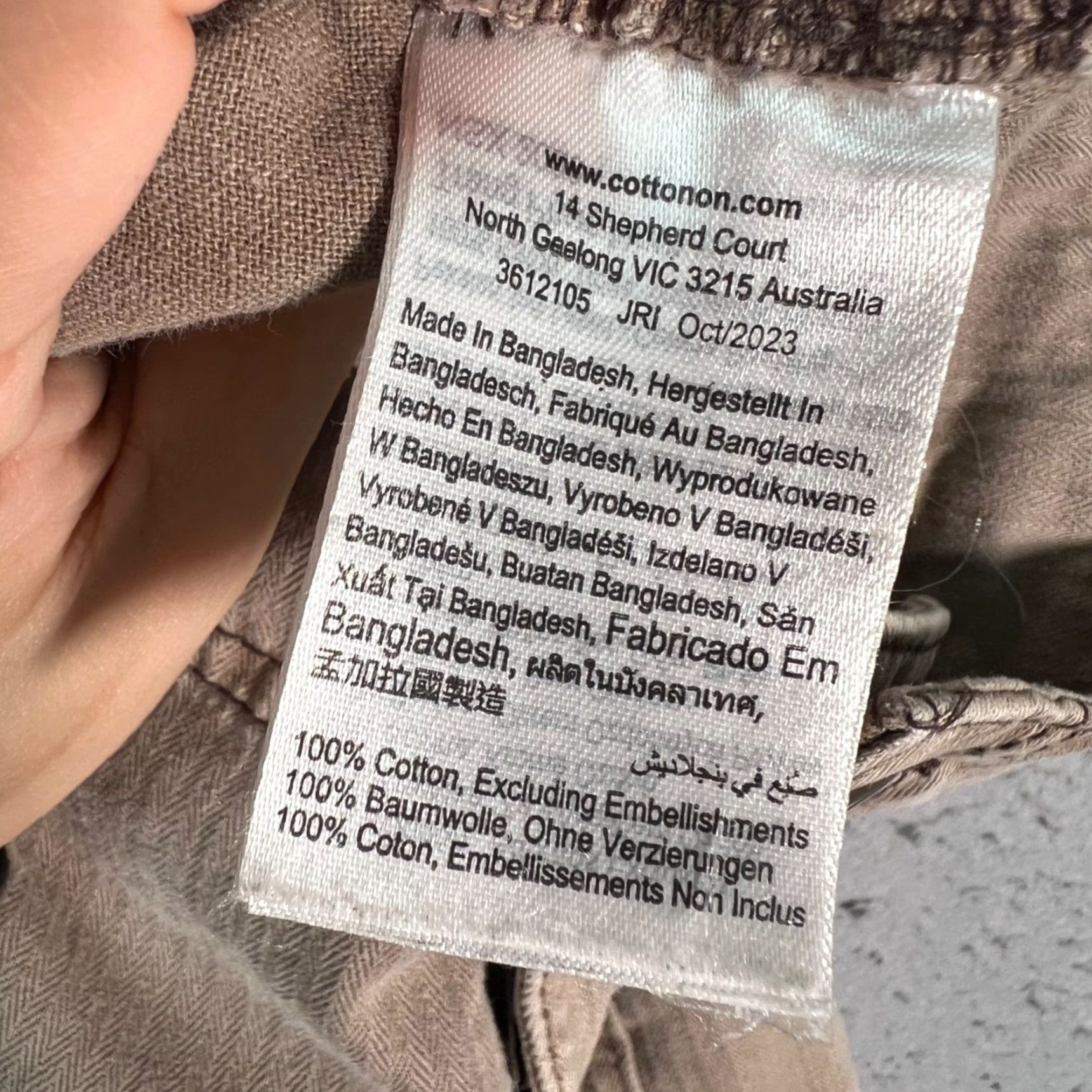 Cotton On Cotton On Mens Cargo Pants Beige 34 Regular Straight Leg 28in Inseam Cotton Canvas Pockets Cargo Front Flat Front Vintage No Mens Pants Size US 34 / EU 50 - 4 Thumbnail