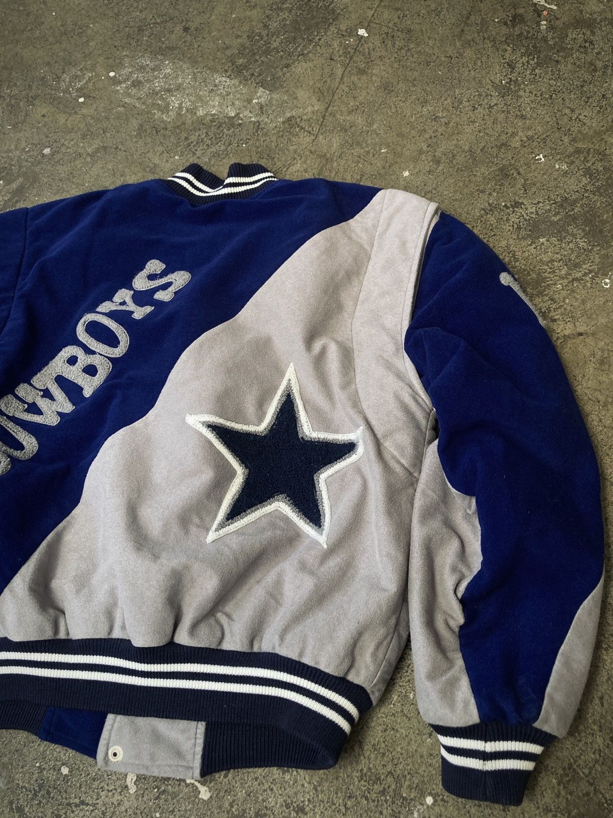 NFL × Vintage Vintage 90s Dallas Cowboys Bomber Jacket Size US L / EU 52-54 / 3 - 9 Thumbnail