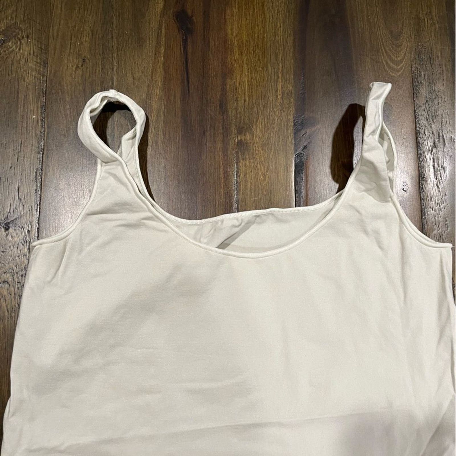 SKIMS NWOT Skims Essentials Scoop Neck Bodysuit Bone - Size 2X/3X Size XXL / US 16-18 / IT 52-54 - 4 Thumbnail