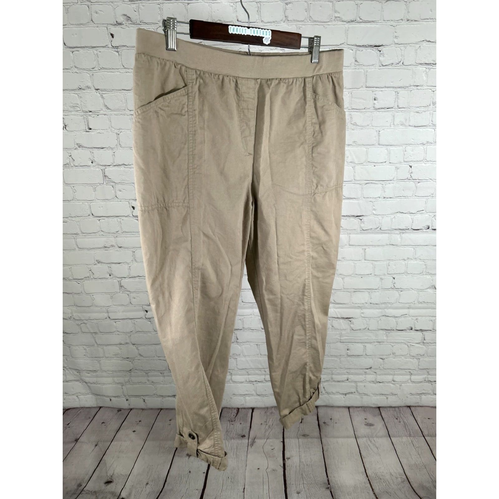 Vintage Chicos Tan Pants Elastic Waist Pull On High Rise Roll Tab Size 2.5 (34x26.5) Size 26" / US 2 / IT 38 - 2 Thumbnail