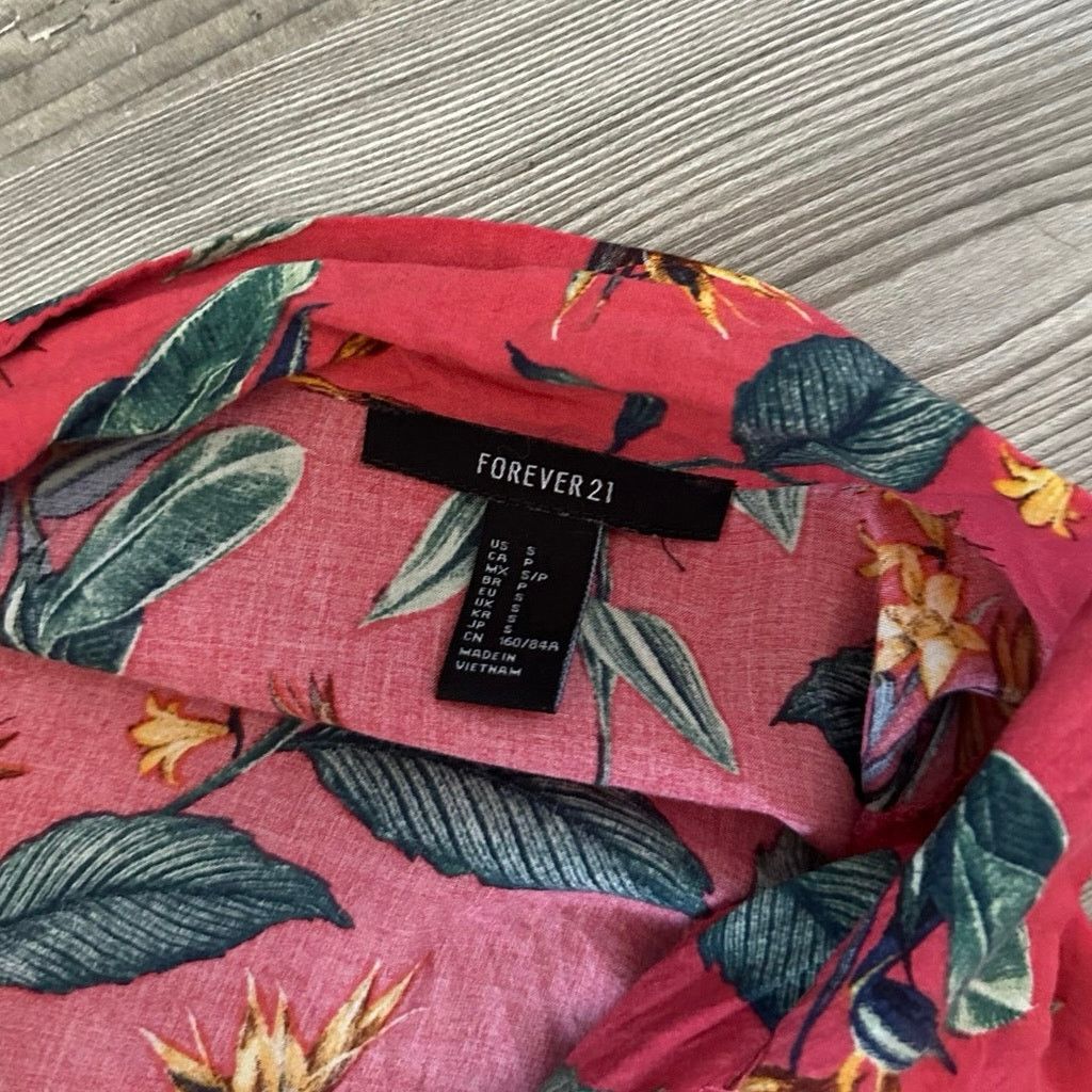 Forever 21 red floral hawaiian forever 21 button up shirt Size S / US 4 / IT 40 - 3 Thumbnail