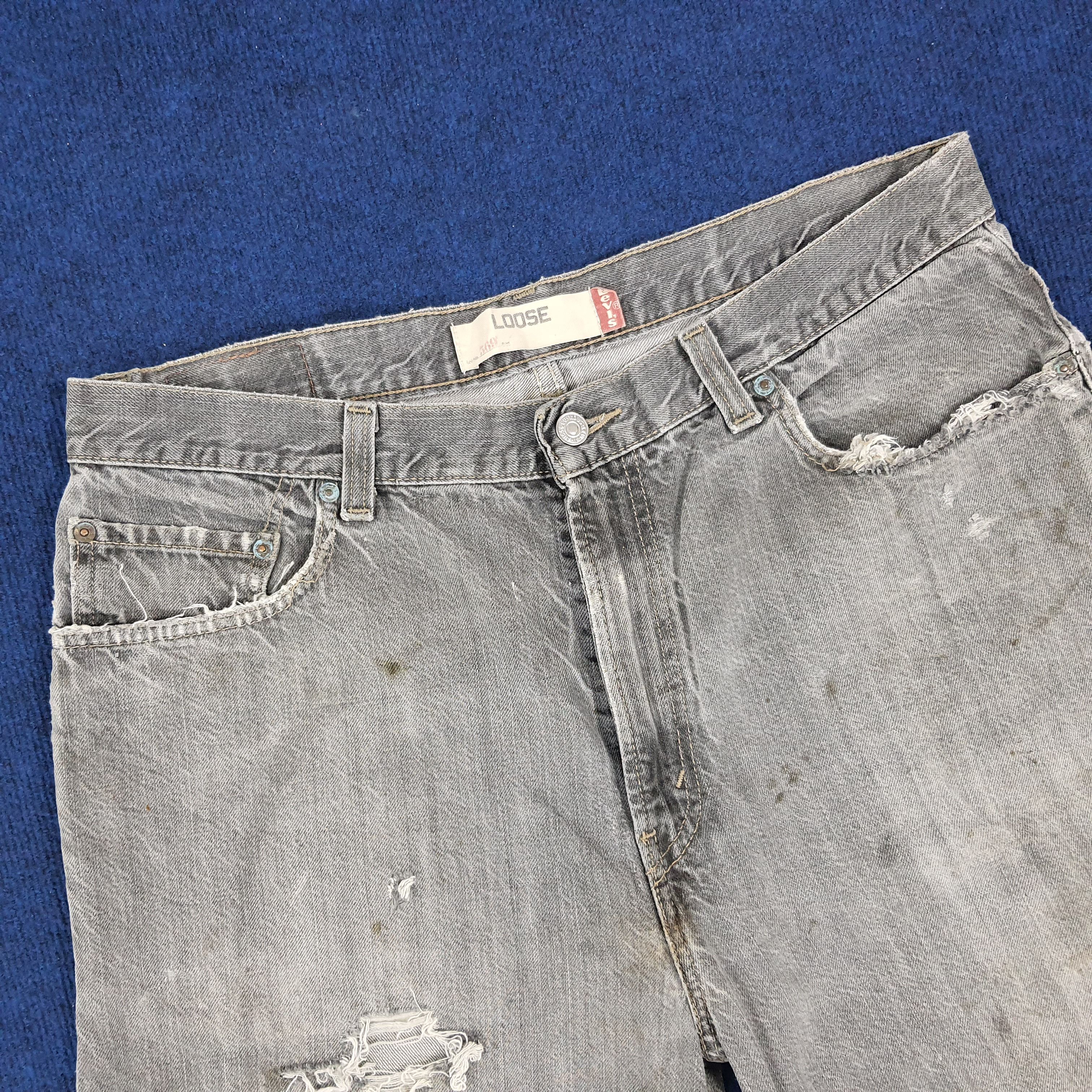 Levi's × Vintage Vintage Levi's 569 Loose Distressed Short Jeans Size US 36 / EU 52 - 2 Thumbnail