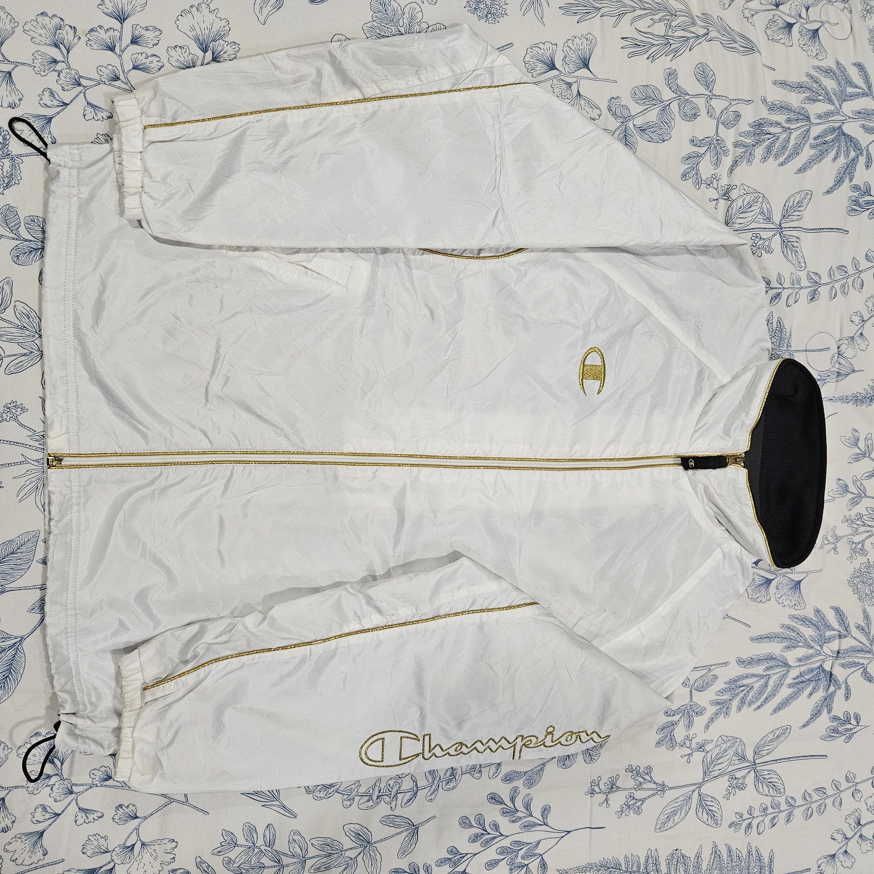 Champion Vintage Champion Windbreaker Jacket Size US M / EU 48-50 / 2 - 1 Thumbnail