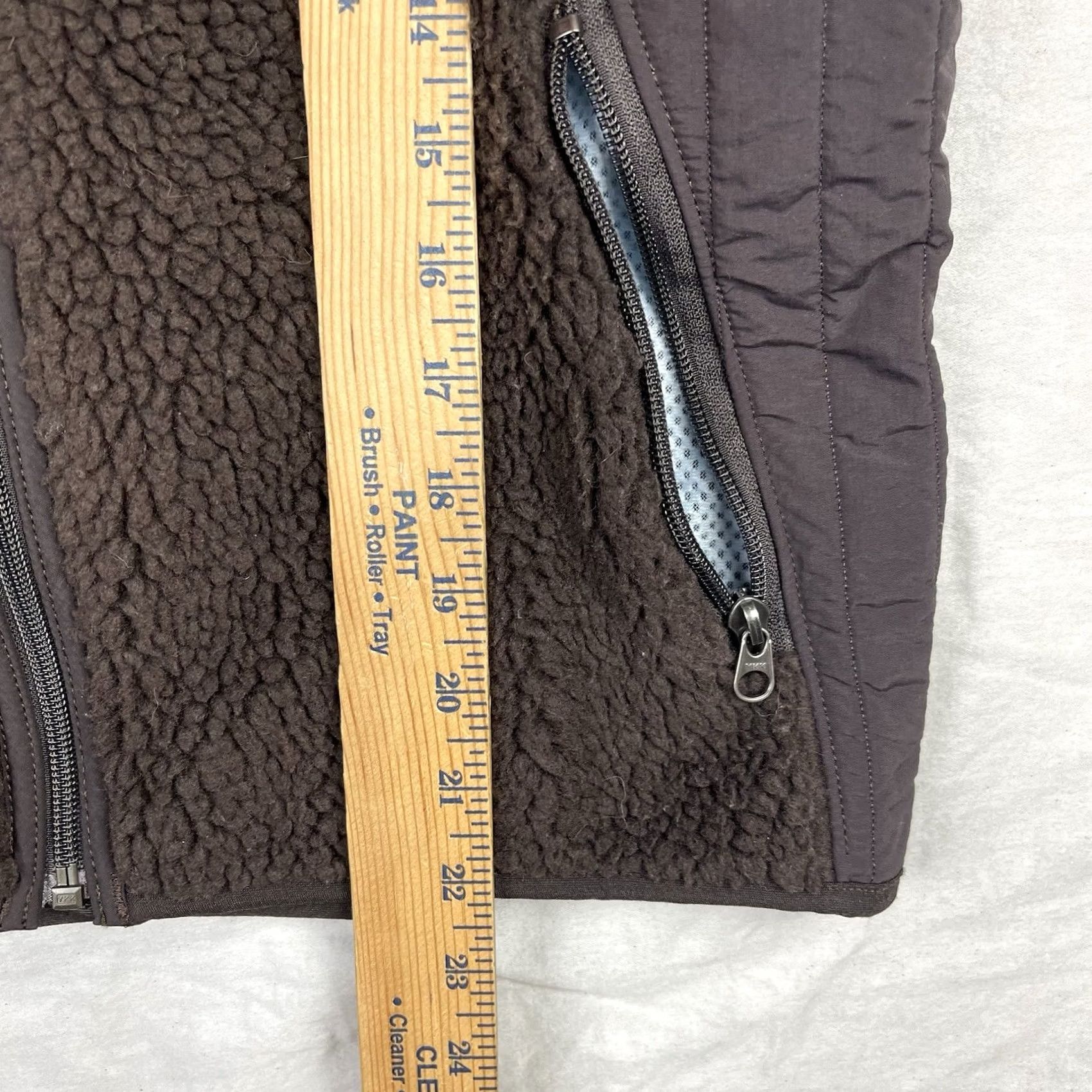 Patagonia Patagonia Vest Womens Medium Brown Retro-X Fleece Synchilla Deep Pile Sherpa Zip Full Zip Vintage No Size M / US 6-8 / IT 42-44 - 6 Thumbnail