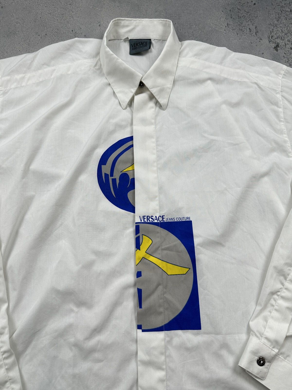 Versace Jeans Couture Archive Versace Jeans Couture Graphic White Shirt Y2K 90s Size US XL / EU 56 / 4 - 2 Thumbnail