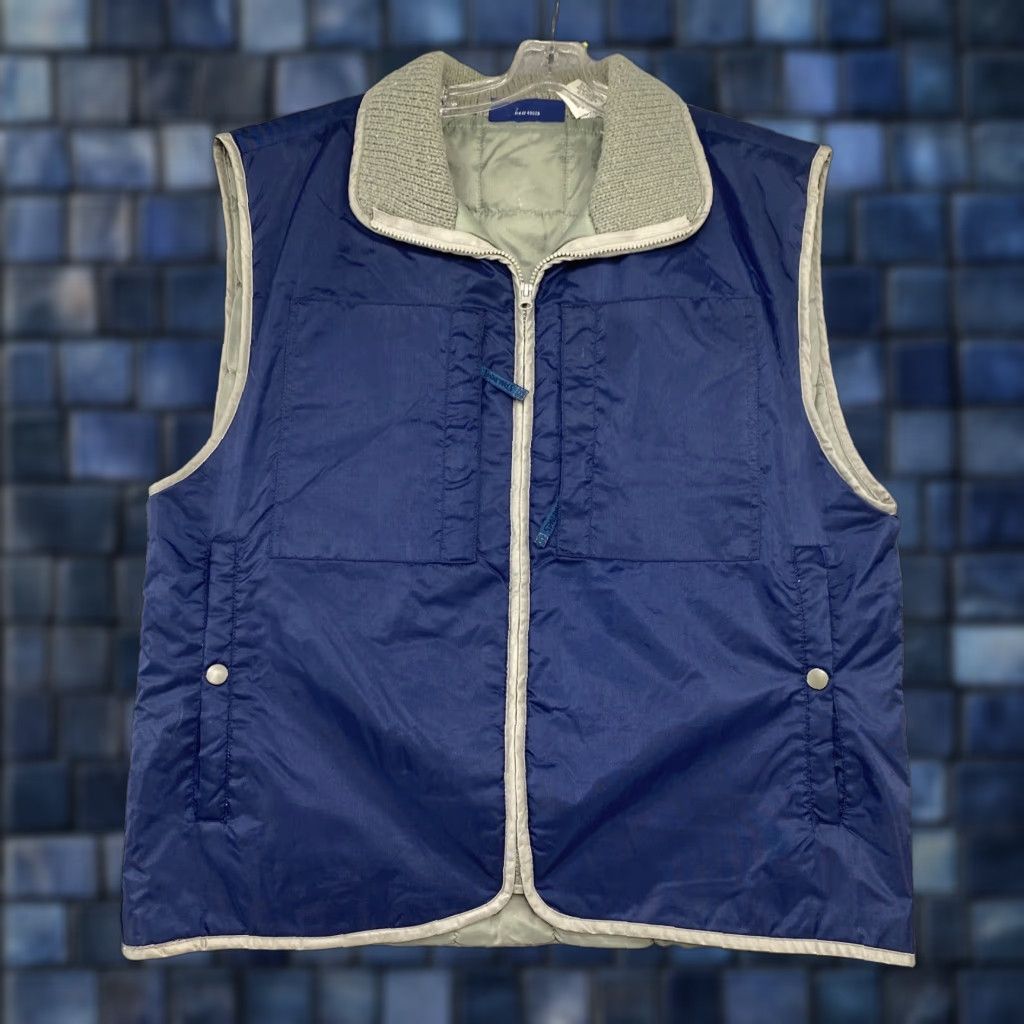 Spalding VINTAGE Spalding Blue Nylon Insulated Full Zip Vest Mens Size Large Vest Size US L / EU 52-54 / 3 - 1 Thumbnail