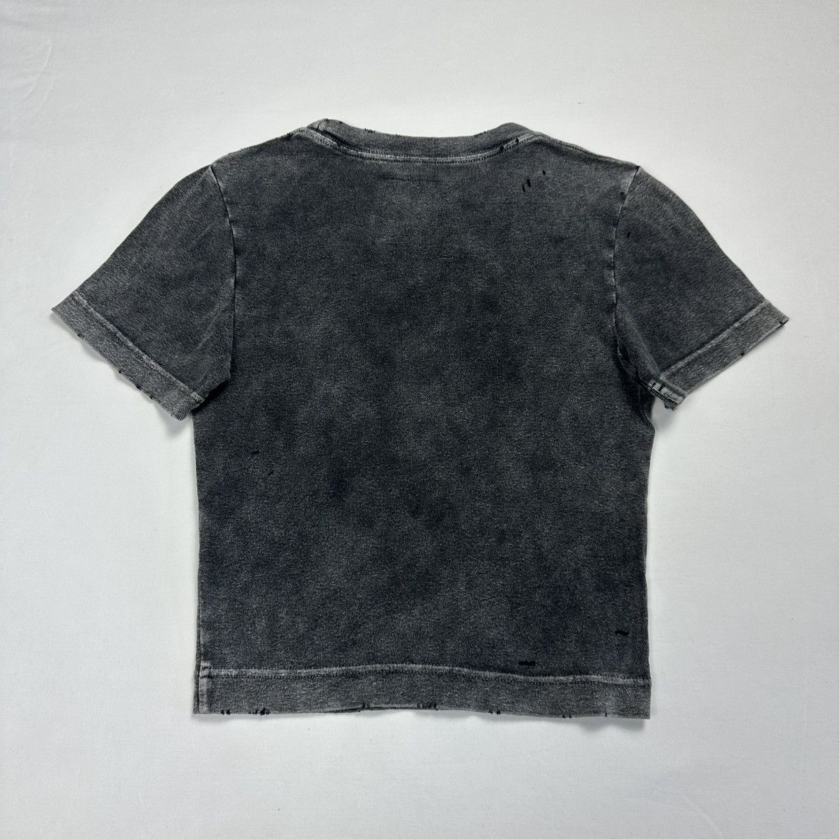 Maison MIHARA YASUHIRO Maison Mihara Yasuhiro Distressed Faded Fitted Baby Tee Size S / US 4 / IT 40 - 8 Thumbnail