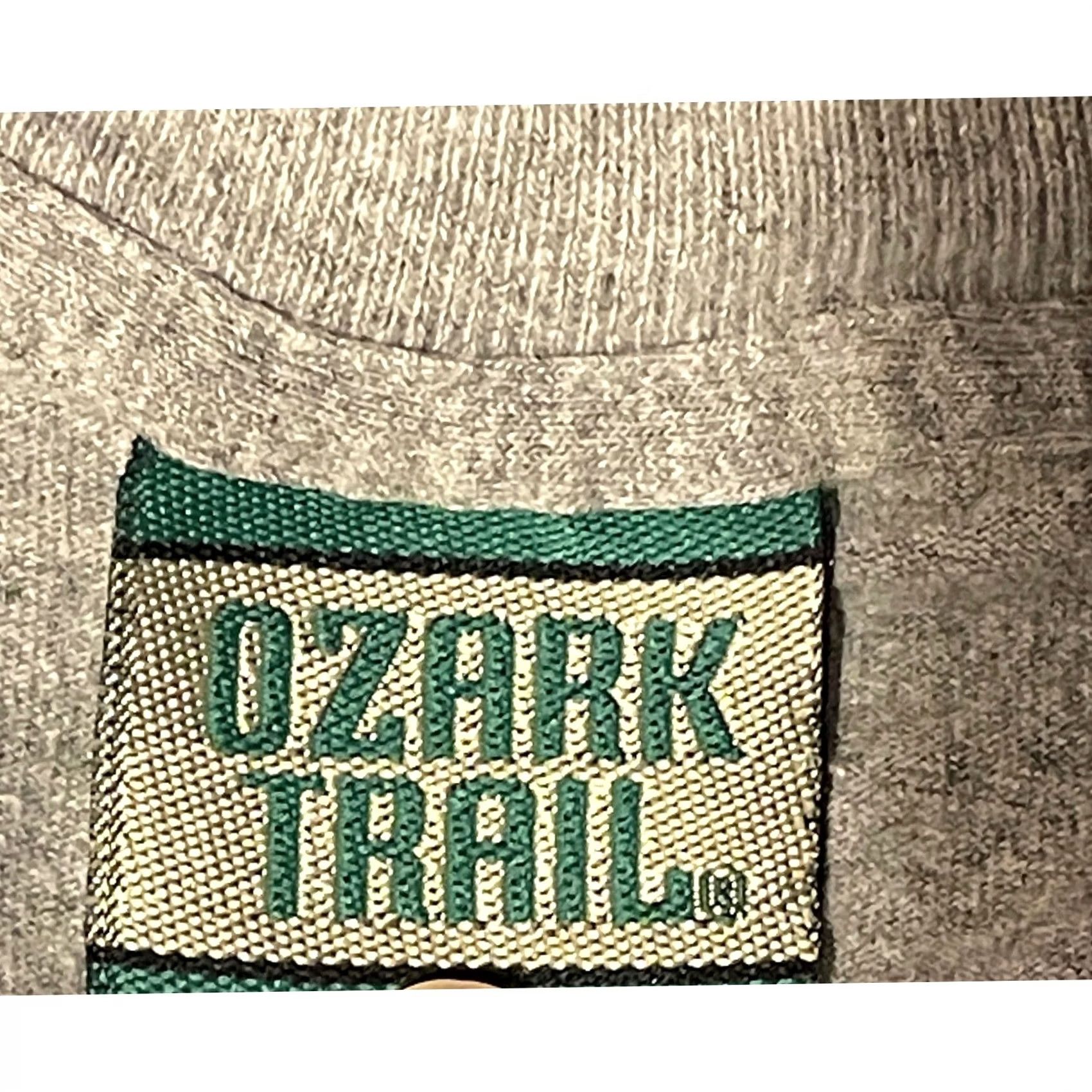 Vintage VINTAGE Ozark Trail Mens XL Gray Long Sleeve Wolf Mountain Graphic USA T Shirt Size US XL / EU 56 / 4 - 7 Thumbnail