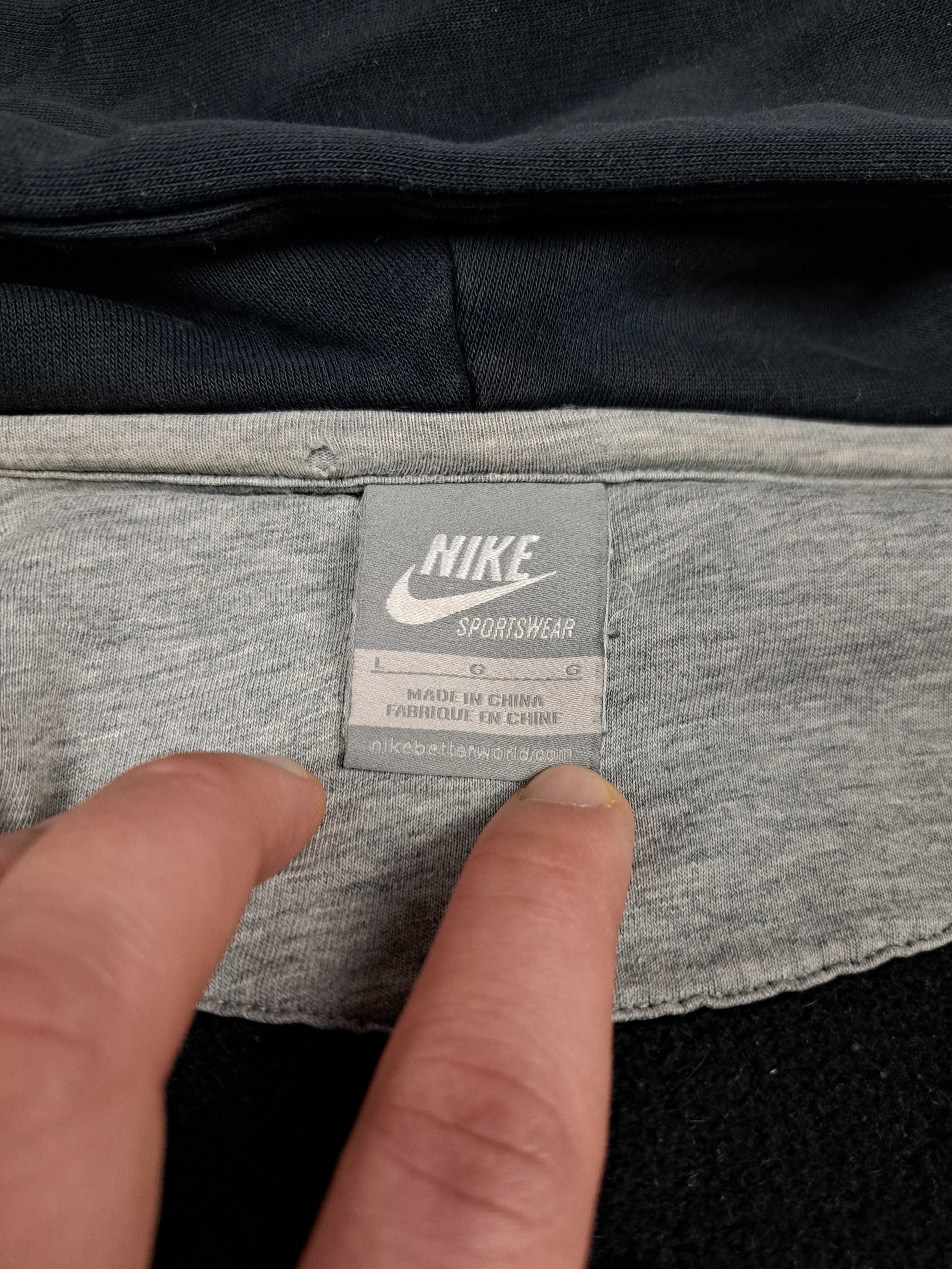 Nike Vintage 00s Nike Zip Up Hoodie Boxy Fit y2k Archive Size US L / EU 52-54 / 3 - 4 Thumbnail
