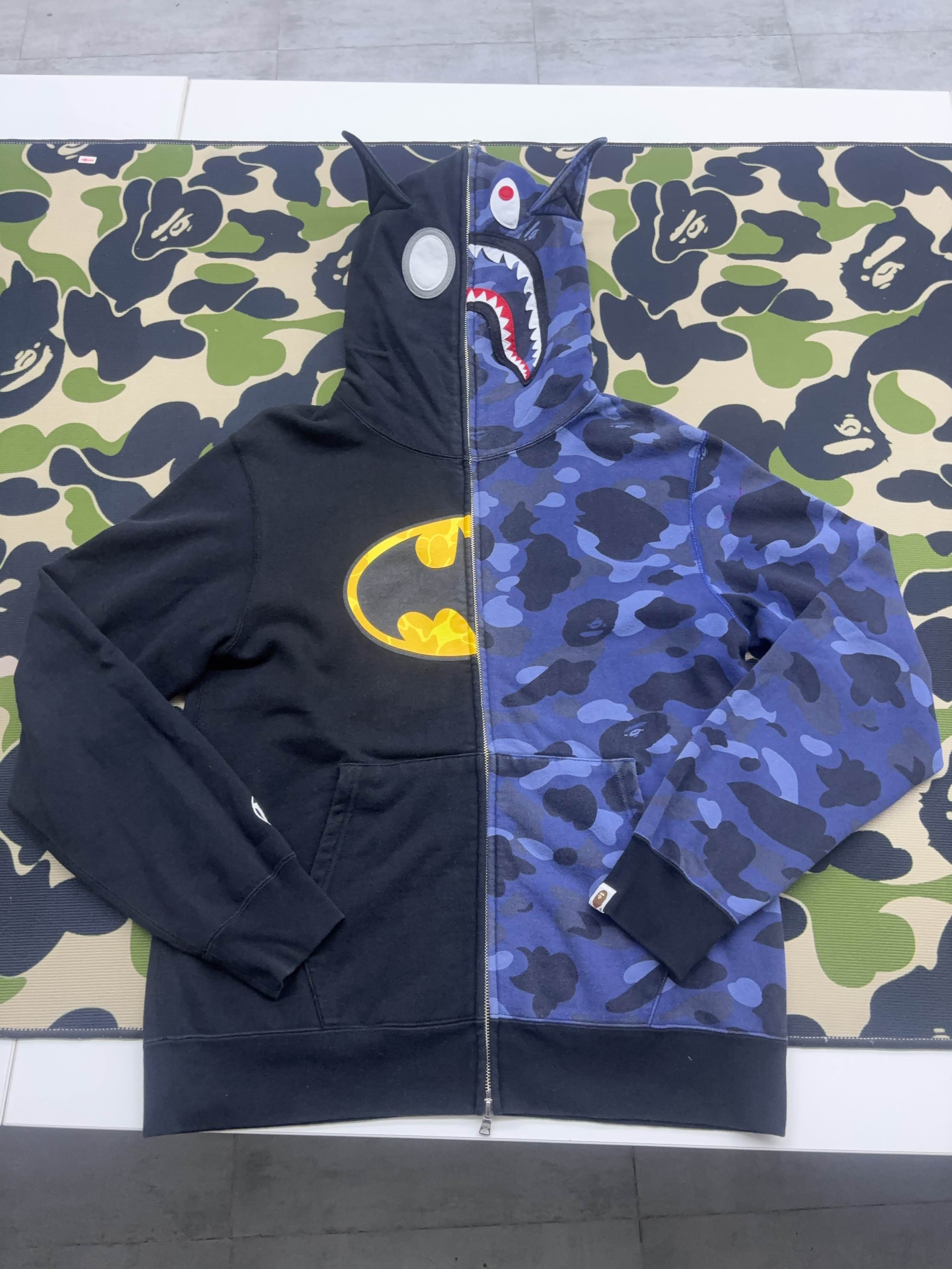 Bape A Bathing Ape x Batman Split Full Zip Hoodie Size XL Size US XL / EU 56 / 4 - 1 Thumbnail
