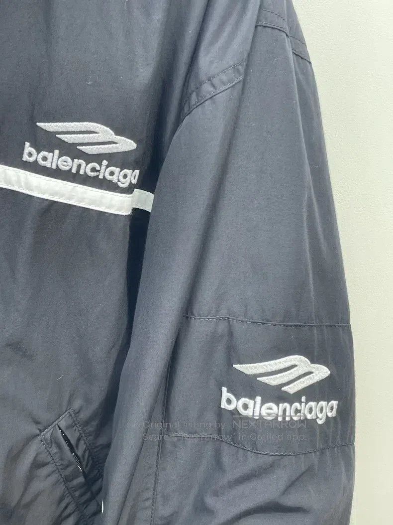 Balenciaga Balenciaga White Stripe B Letter Embroidered Fake Two-Piec Size US S / EU 44-46 / 1 - 3 Thumbnail