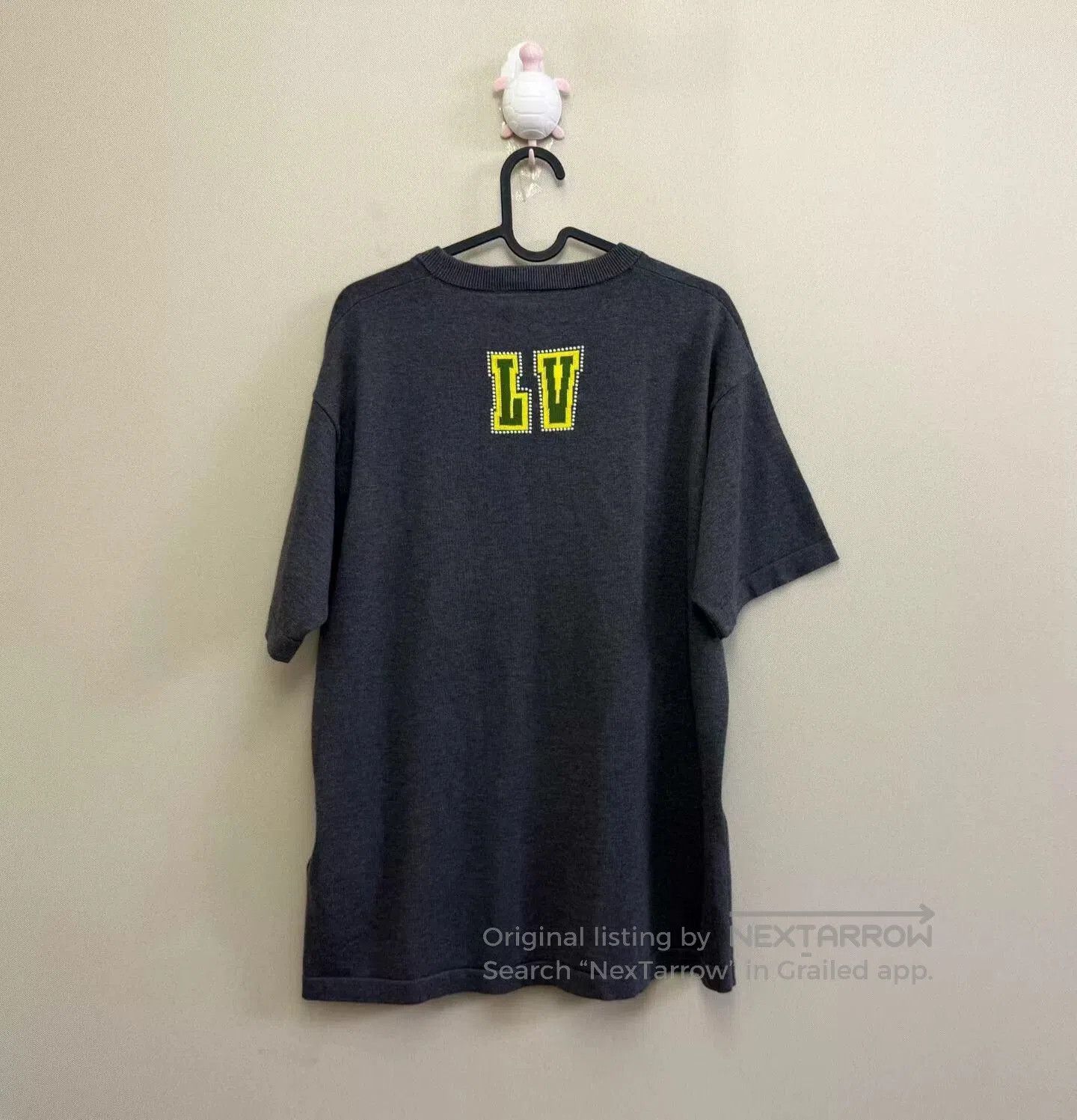 Louis Vuitton louis vuitton gray logo knit short sleeve. Size US M / EU 48-50 / 2 - 4 Thumbnail