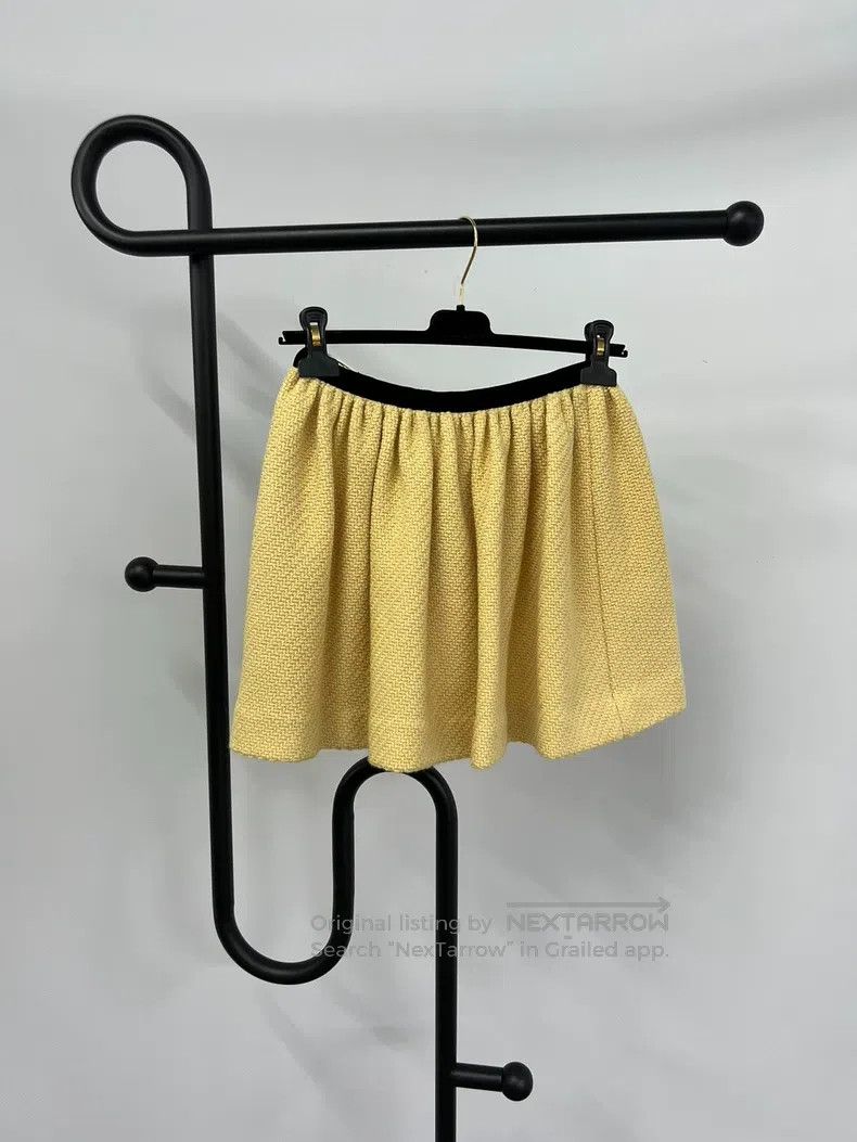Chanel Chanel Yellow tie skirt Size 42" / US 20 - 2 Thumbnail