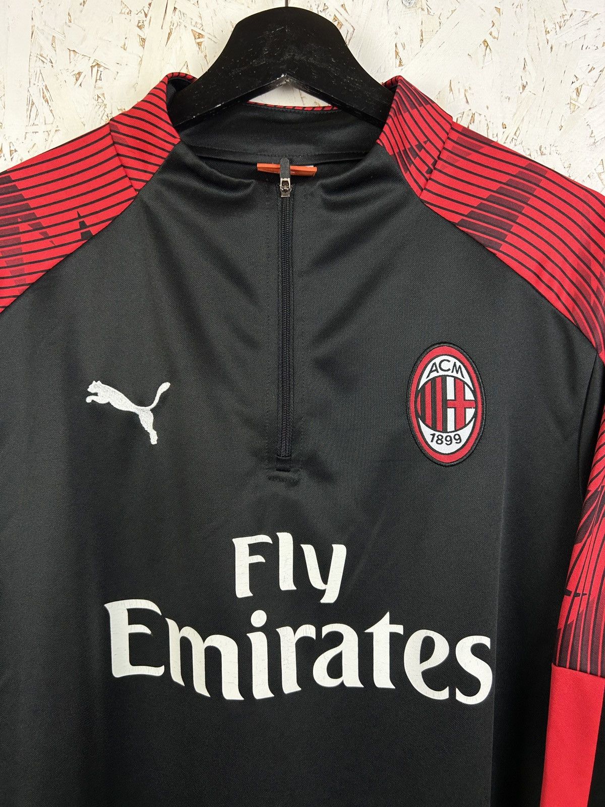 Puma AC Milan Puma 2019/20 Training Kit 1/4 Zip Soccer Top Size L Size US L / EU 52-54 / 3 - 2 Thumbnail