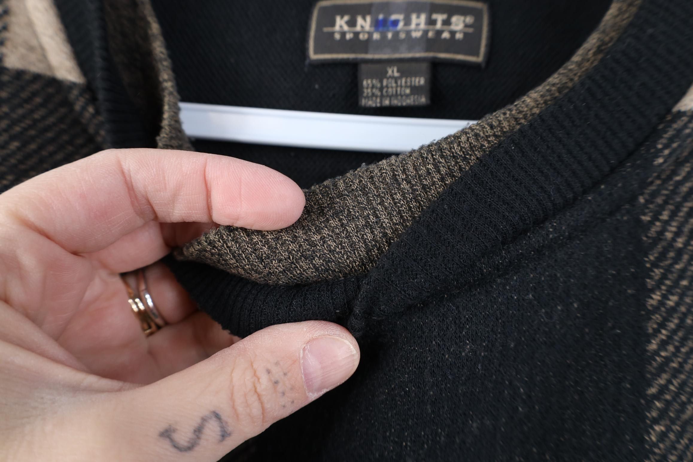 Vintage Vintage 90s Streetwear Crewneck Sweatshirt Earth Tone Size US XL / EU 56 / 4 - 6 Thumbnail