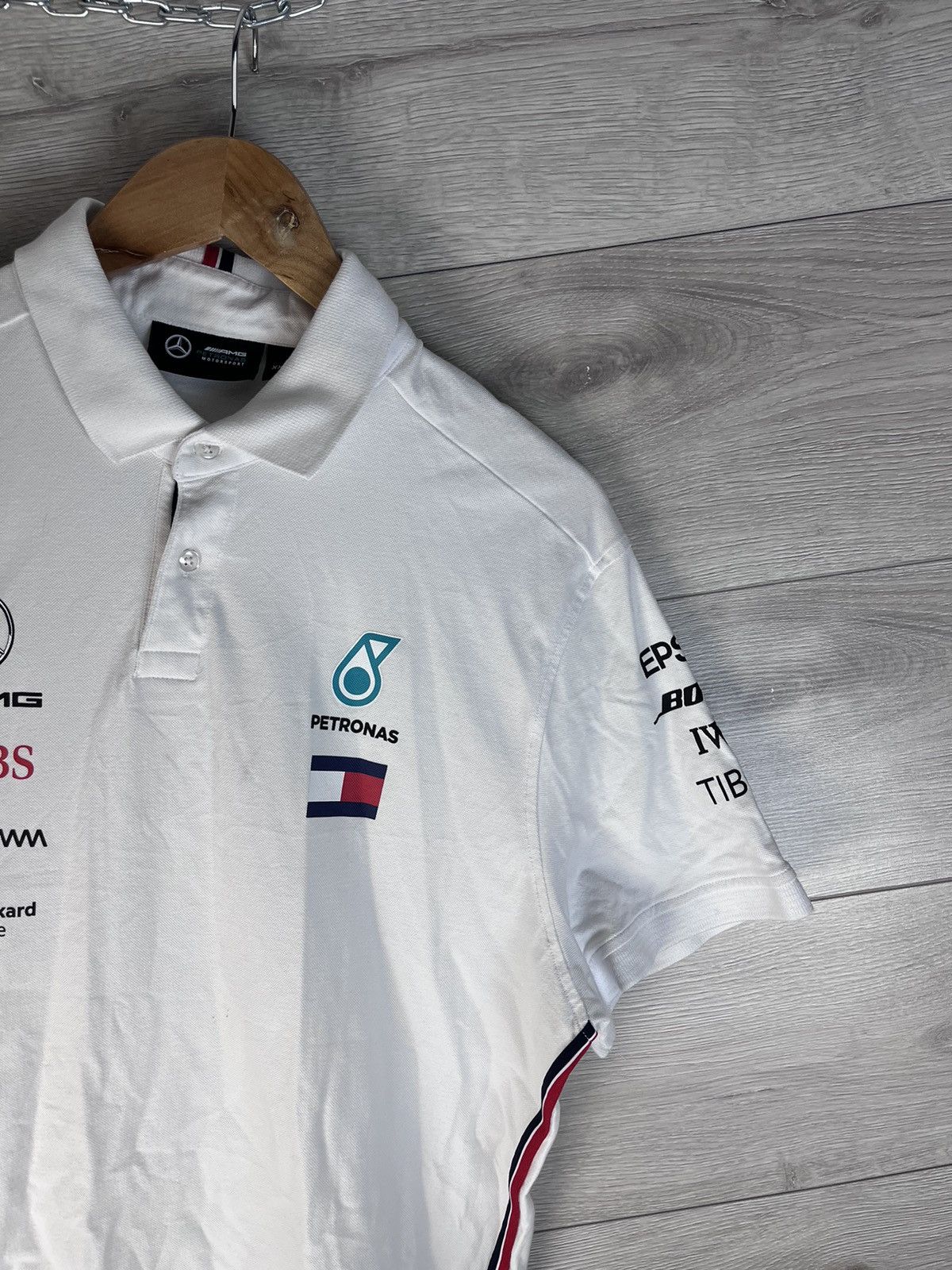 Mercedes-Benz Men's polo Petronas amg motorsport size Xxl London Size US XXL / EU 58 / 5 - 4 Thumbnail