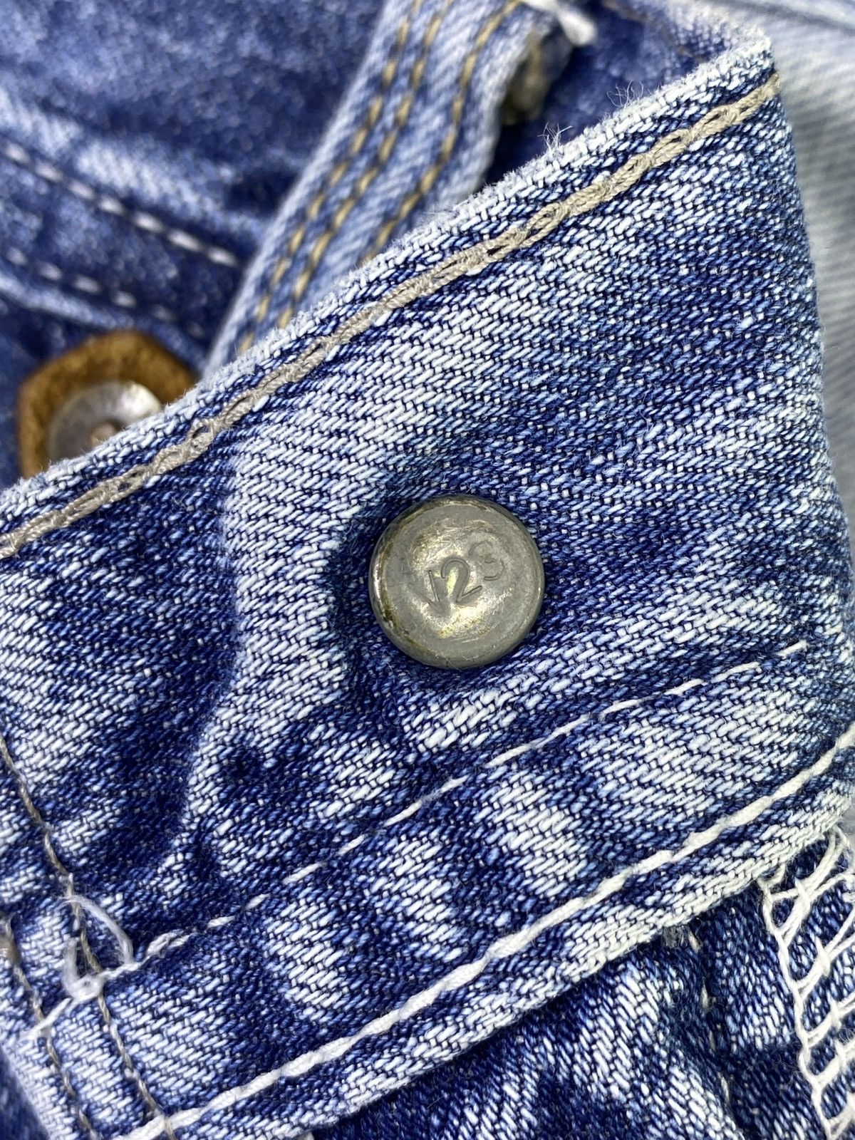 Jean × Levi's × Vintage Vintage Levis 502 Distresses Blue Wash Jeans - J882 Size US 32 / EU 48 - 6 Thumbnail