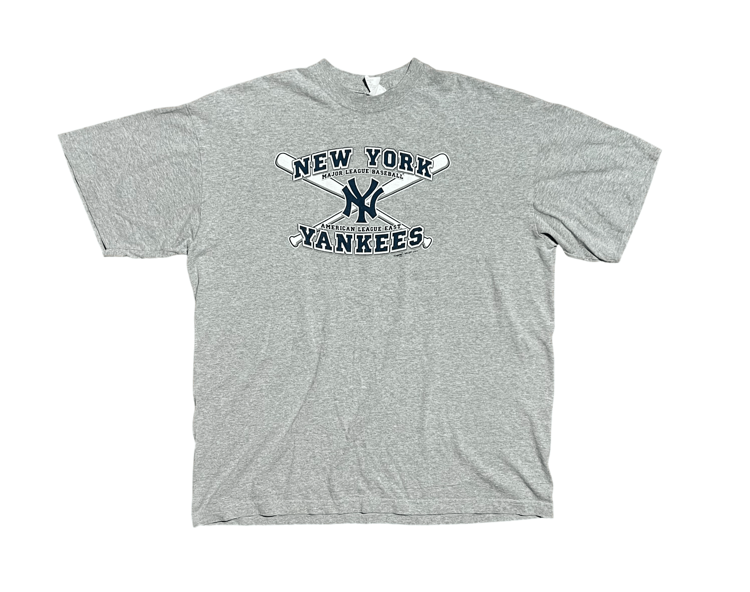 Majestic New York Yankees 2001 Majestic Y2K Vintage Graphic T-Shirt Size US XL / EU 56 / 4 - 1 Thumbnail