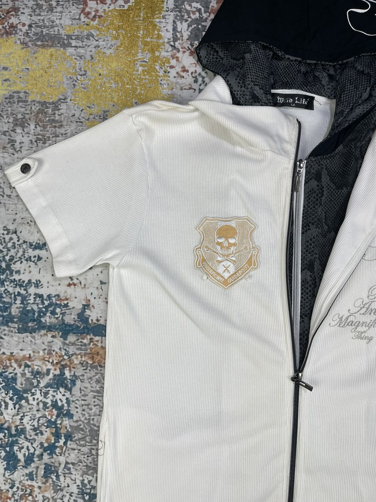 Japanese Brand Wild Life Back Graphic Poem Hoodie 2 Zip Shirt Size L / US 10 / IT 46 - 4 Thumbnail