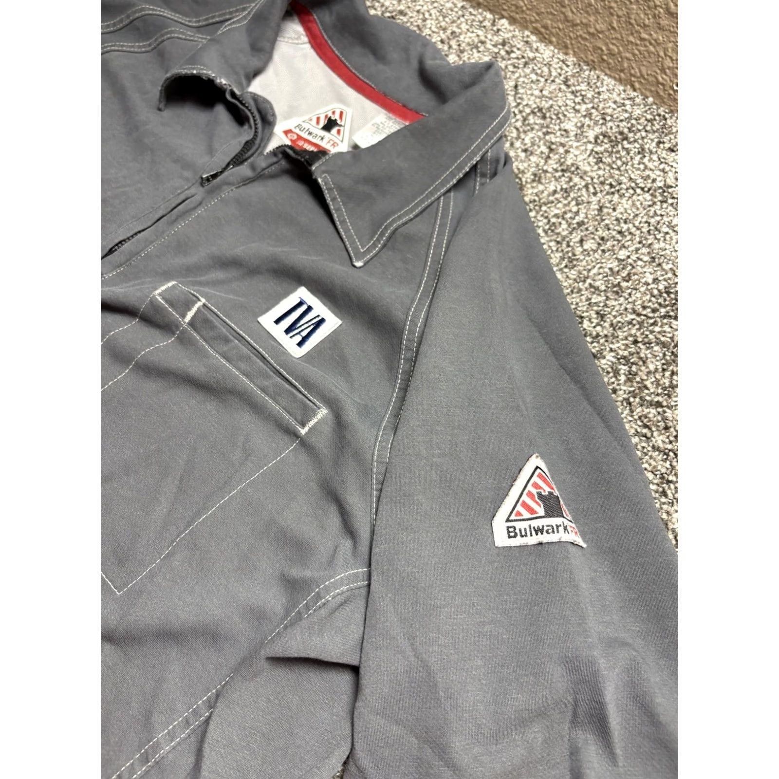Vintage VINTAGE Bulwark FR Shirt Mens Large Gray Workwear IQ Series Zip Polo Collar Short Sleeve Mens Gray IQ Series Zip Polo Shirt Size US L / EU 52-54 / 3 - 6 Thumbnail