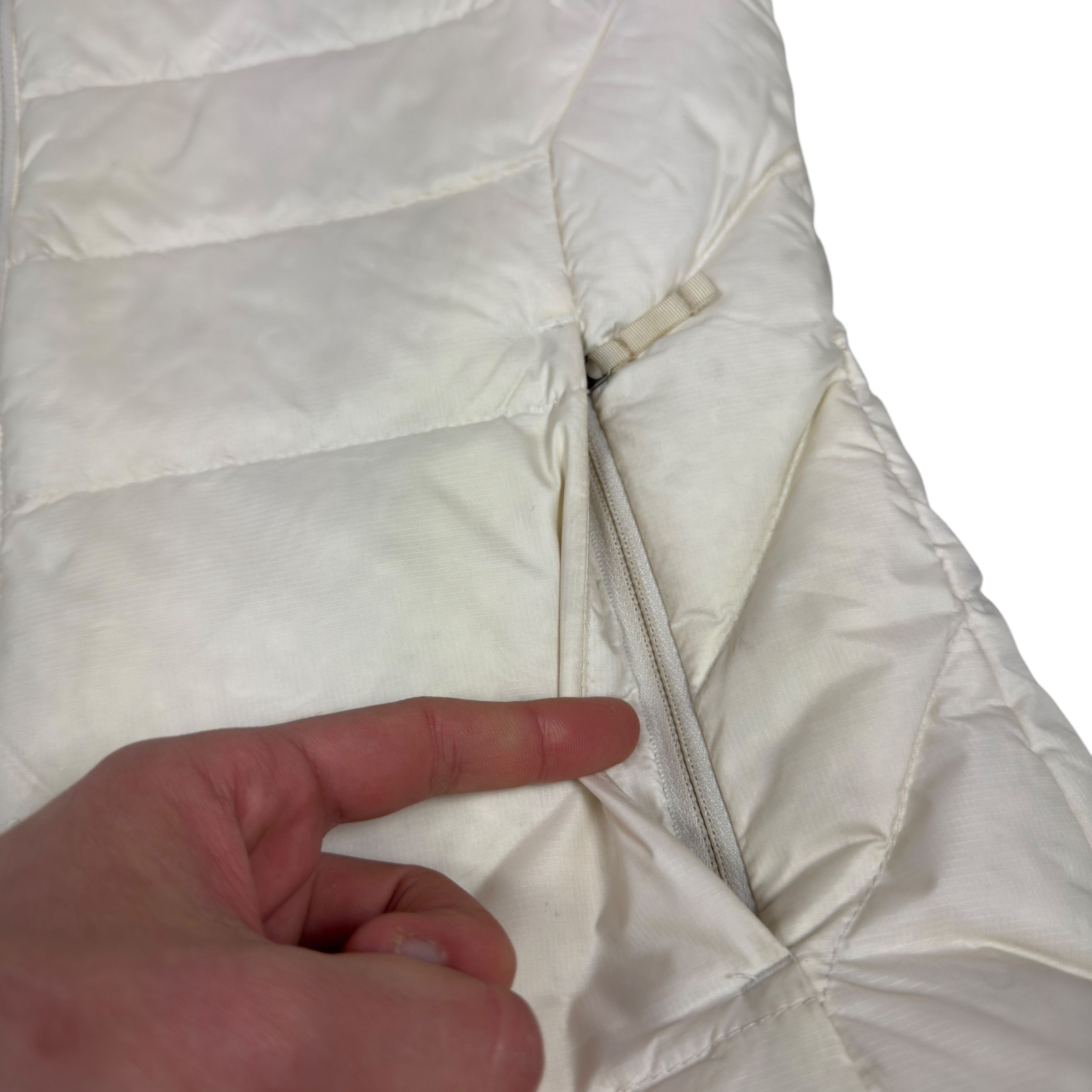 The North Face The North Face 550 Women's Beige Full Zip Puffer Vest Small Size S / US 4 / IT 40 - 5 Thumbnail