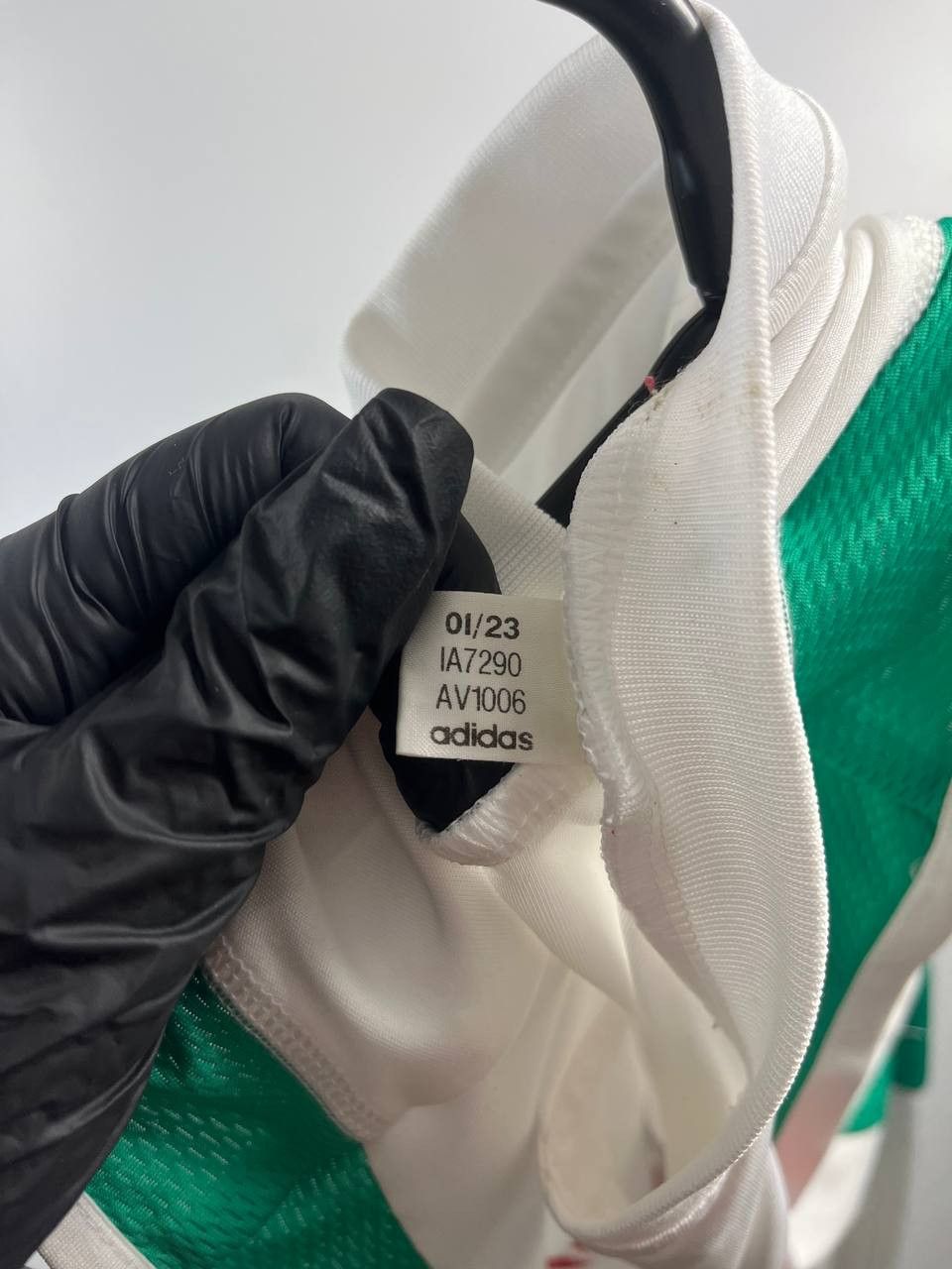 Adidas Manchester United 2023/24 Training Tank Top Adidas Size XS Size US XS / EU 42 / 0 - 3 Thumbnail