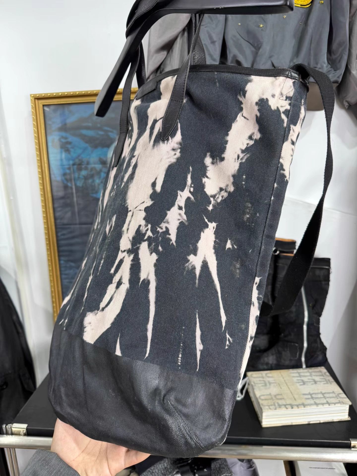 Dries Van Noten Dries Van Noten Patchwork Waxed Tote Crossbody K20 Size ONE SIZE - 7 Thumbnail