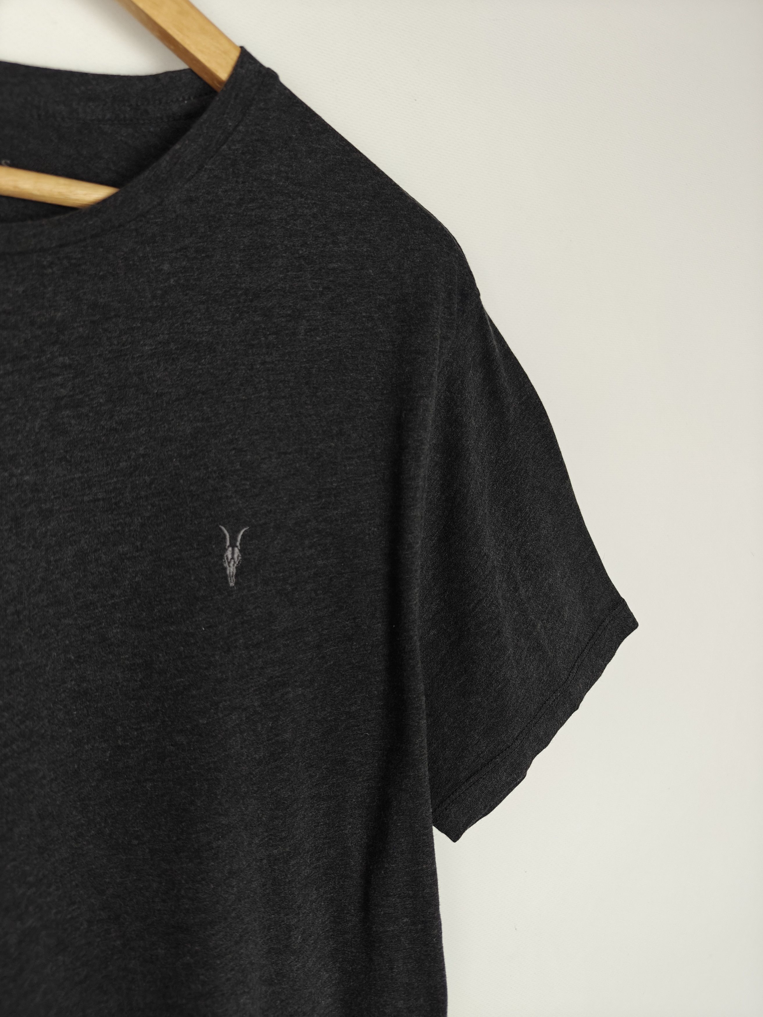 Allsaints Allsaints T-Shirt Brace Tonic Crew Tee Gray size XL Size US XL / EU 56 / 4 - 4 Thumbnail