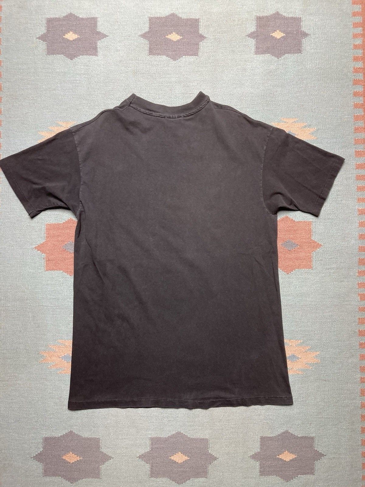 Jordan Brand × Vintage Vtg 90s t shirt flight Michael Jordan basketball 23 faded XL Size US XL / EU 56 / 4 - 7 Thumbnail