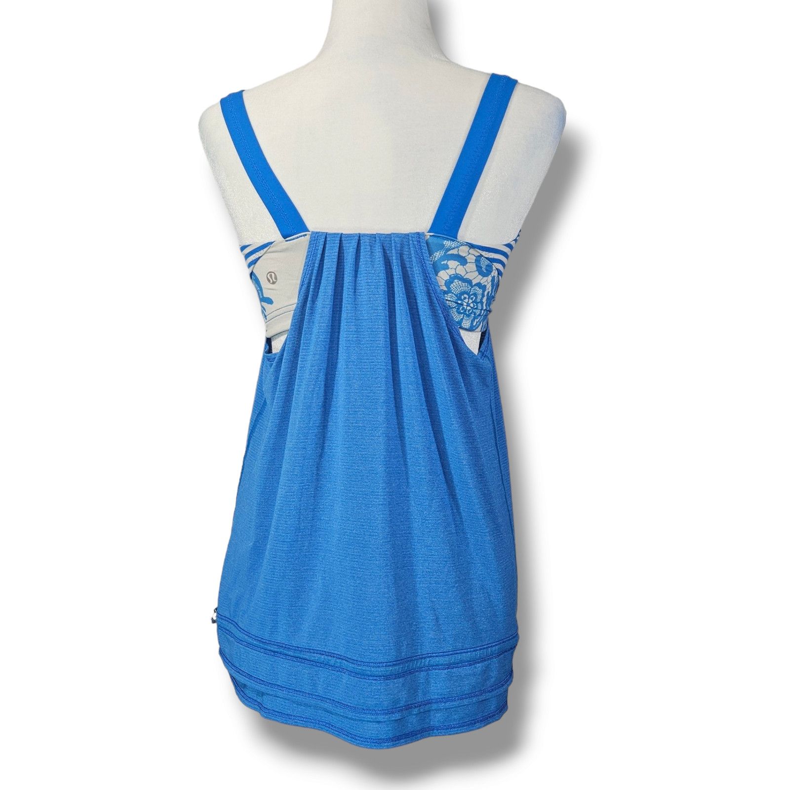 Lululemon EUC Lululemon Run: Back On Track Tank Sz. 6 Beaming Blue Size M / US 6-8 / IT 42-44 - 4 Thumbnail